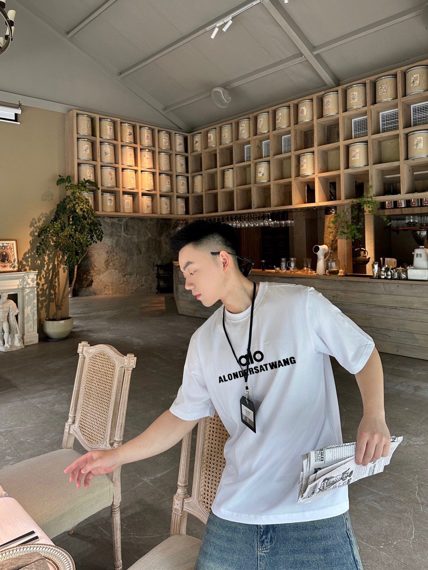 ￼ ￼ ￼ ￼ ￼ ￼ ￼ ￼ ￼￼ ALO 新款字母印花双层重工短袖T桖 字母图案不管是T桖还是卫衣都