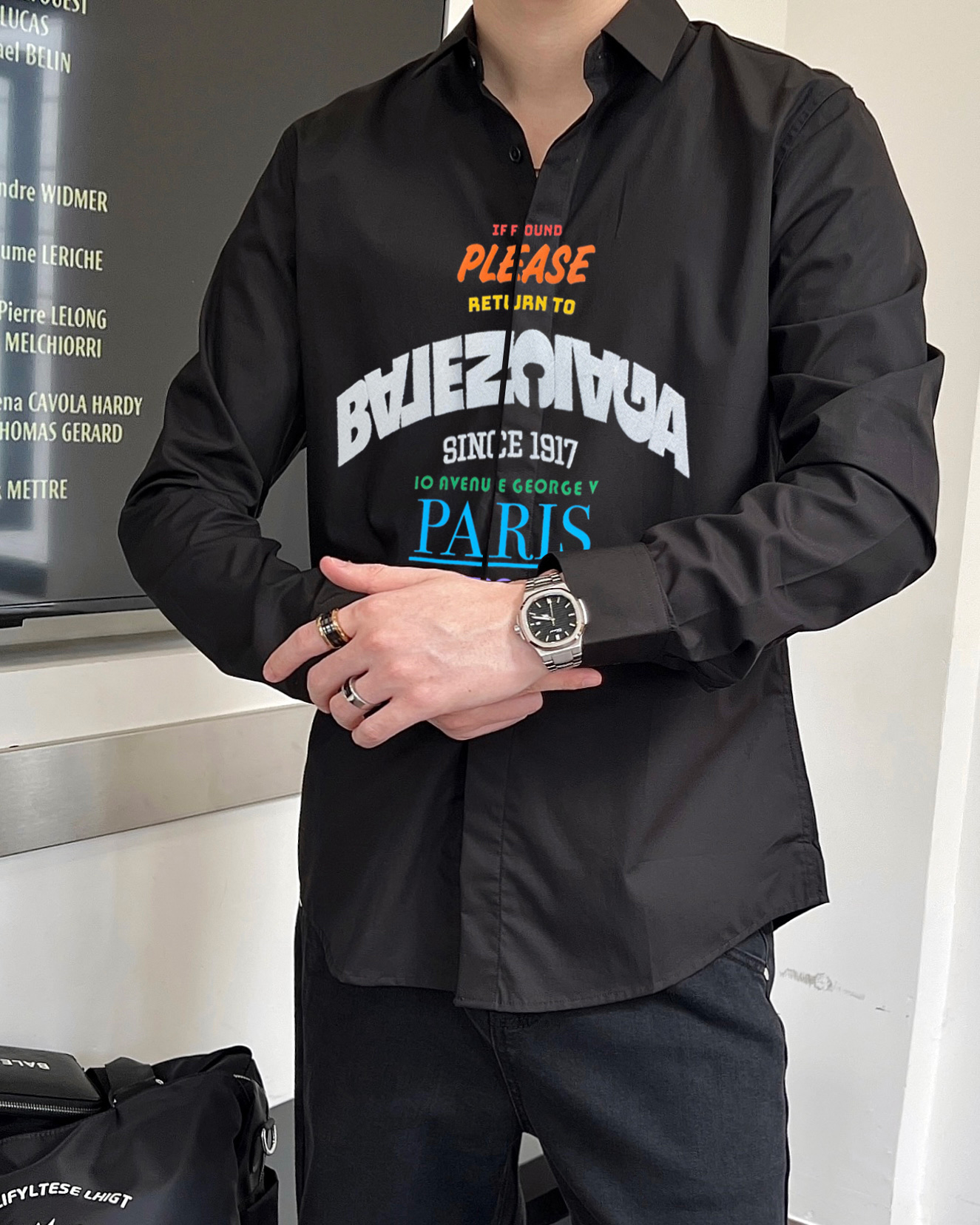 巴黎世家 最新款男士必备款衬衫，100%天然棉，舒服透气，原单狠货，原版面料，柔软舒适，上身高端又奢华，