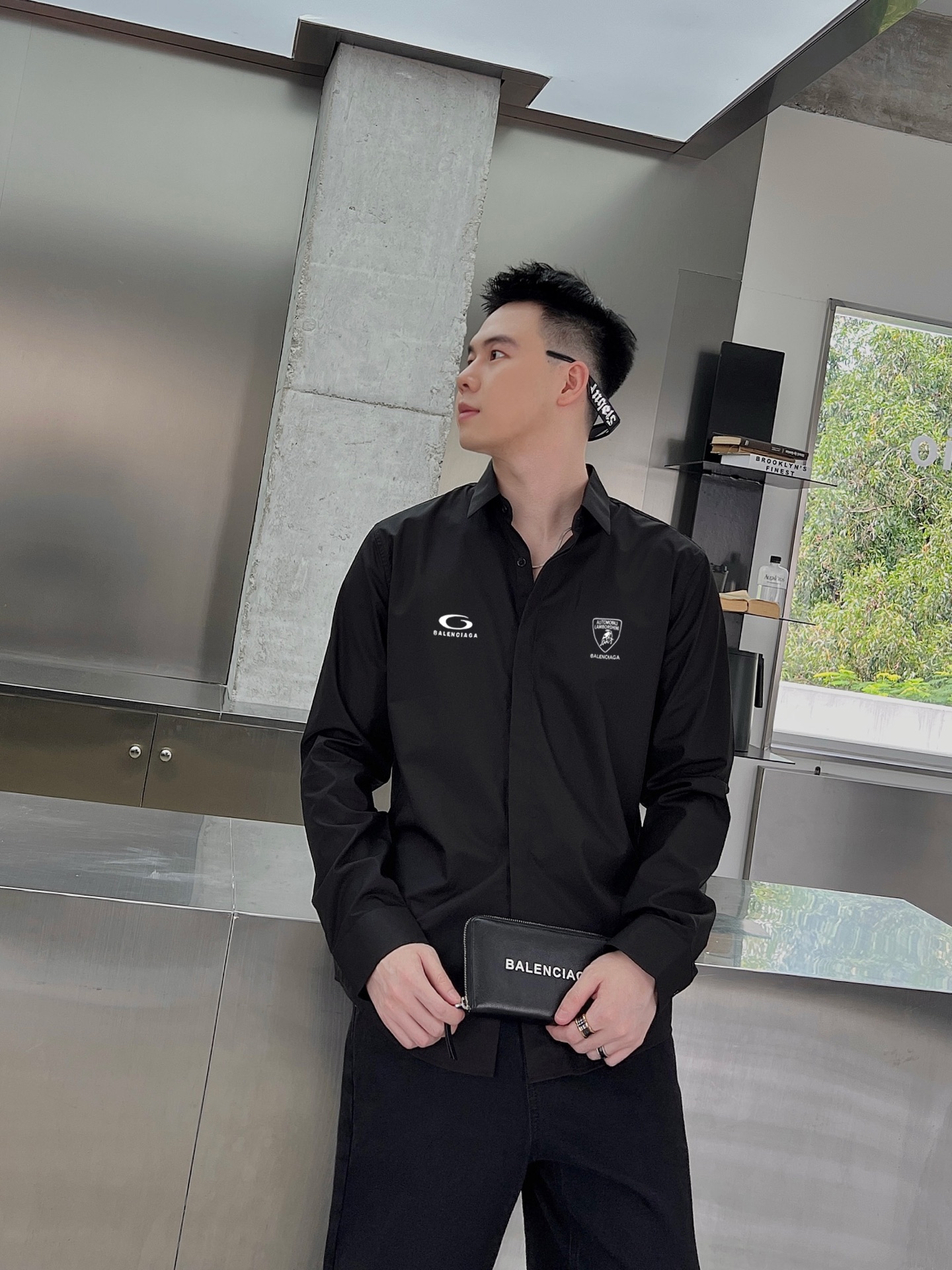 巴黎世家 最新款男士必备款衬衫，100%天然棉，舒服透气，原单狠货，原版面料，柔软舒适，上身高端又奢华，