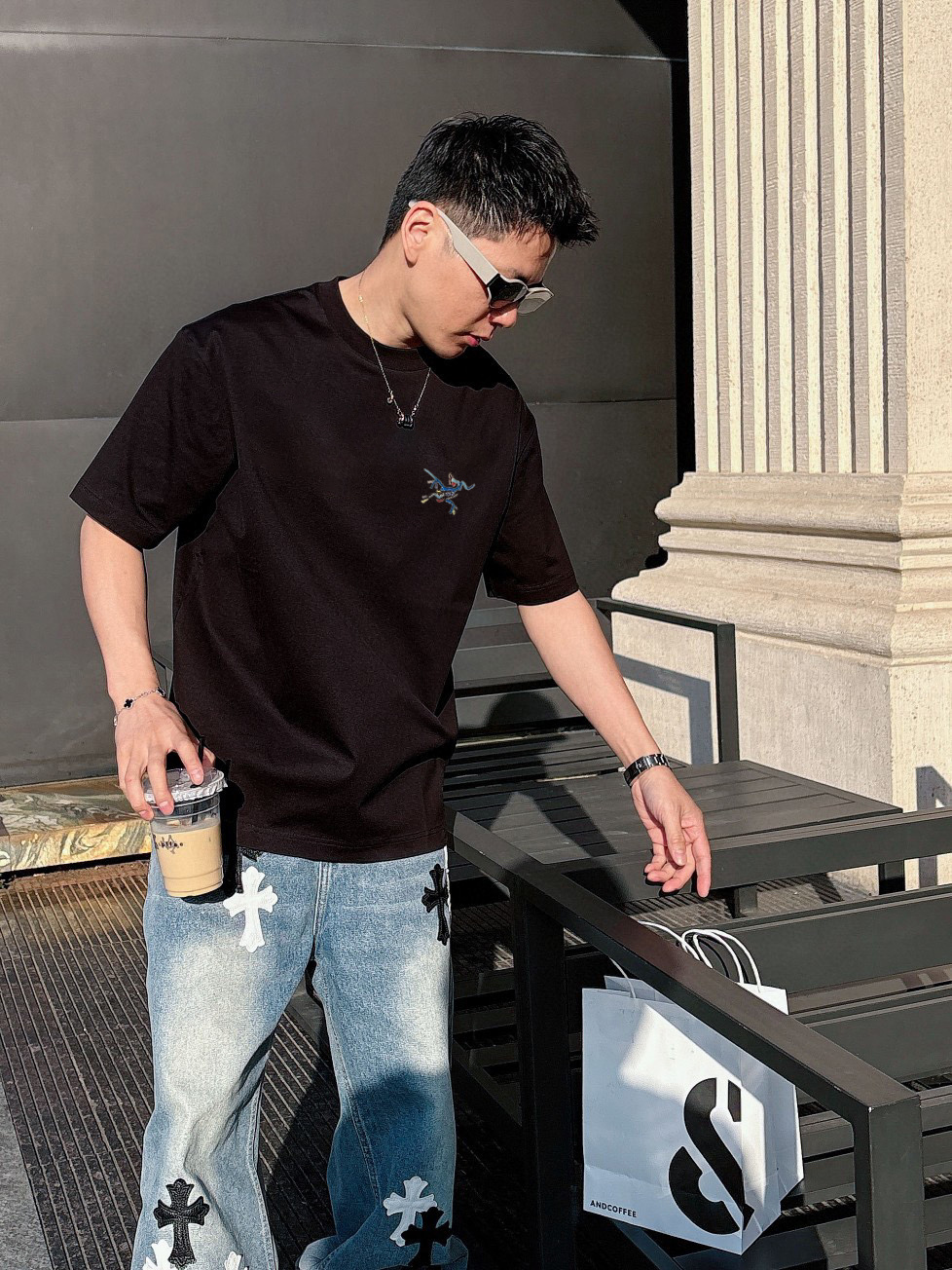 ￼ ￼ ￼ ￼ ￼ 始祖鸟 新款字母印花双层重工短袖T桖 字母图案不管是T桖还是卫衣都是每年的爆款单品 