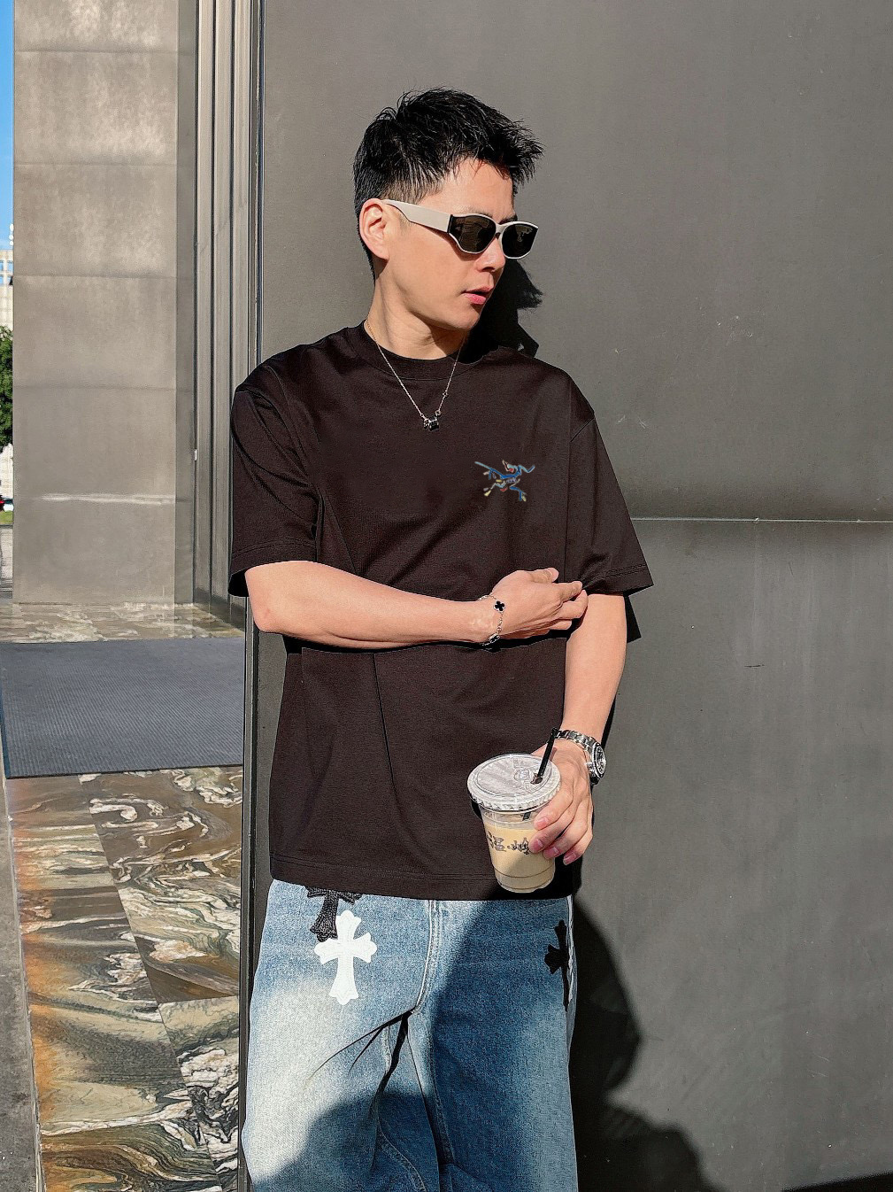 ￼ ￼ ￼ ￼ ￼ 始祖鸟 新款字母印花双层重工短袖T桖 字母图案不管是T桖还是卫衣都是每年的爆款单品 