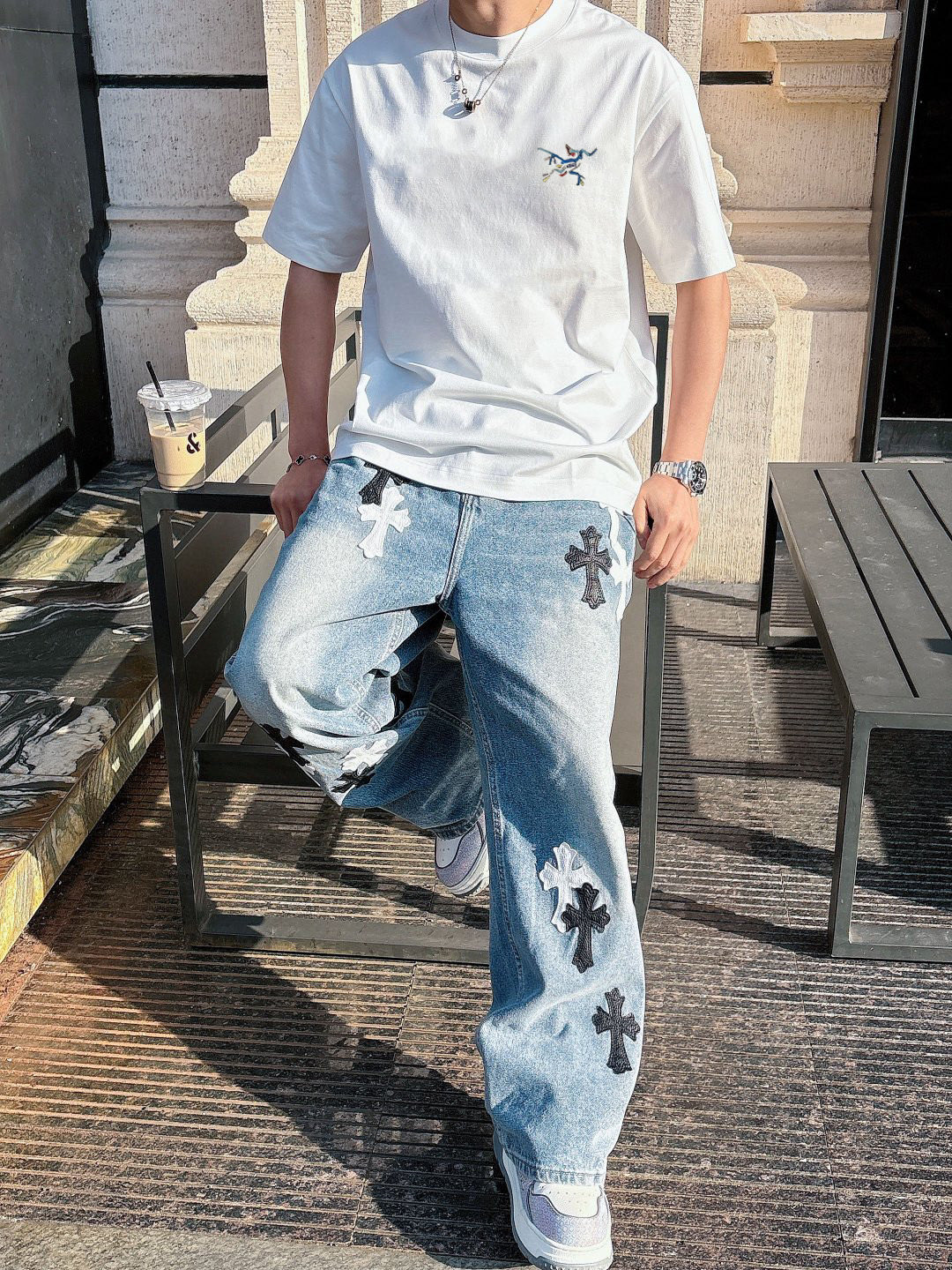 ￼ ￼ ￼ ￼ ￼ 始祖鸟 新款字母印花双层重工短袖T桖 字母图案不管是T桖还是卫衣都是每年的爆款单品 