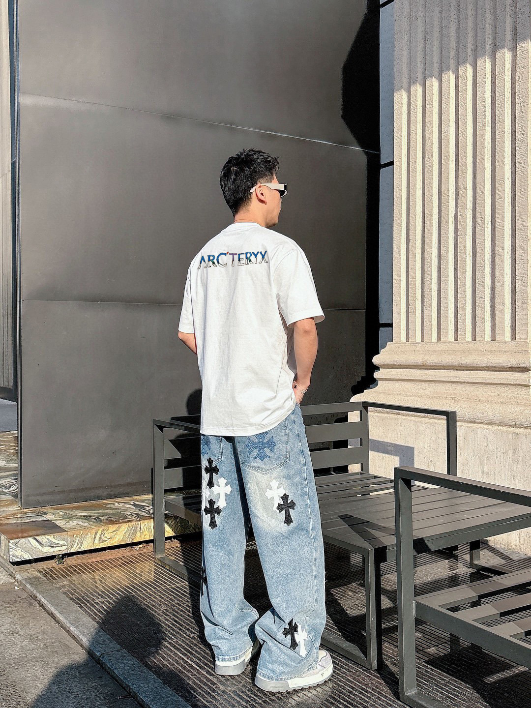 ￼ ￼ ￼ ￼ ￼ 始祖鸟 新款字母印花双层重工短袖T桖 字母图案不管是T桖还是卫衣都是每年的爆款单品 