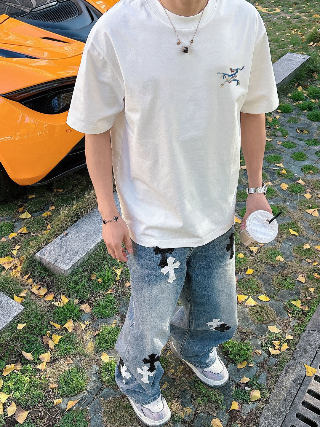 ￼ ￼ ￼ ￼ ￼ 始祖鸟 新款字母印花双层重工短袖T桖 字母图案不管是T桖还是卫衣都是每年的爆款单品 