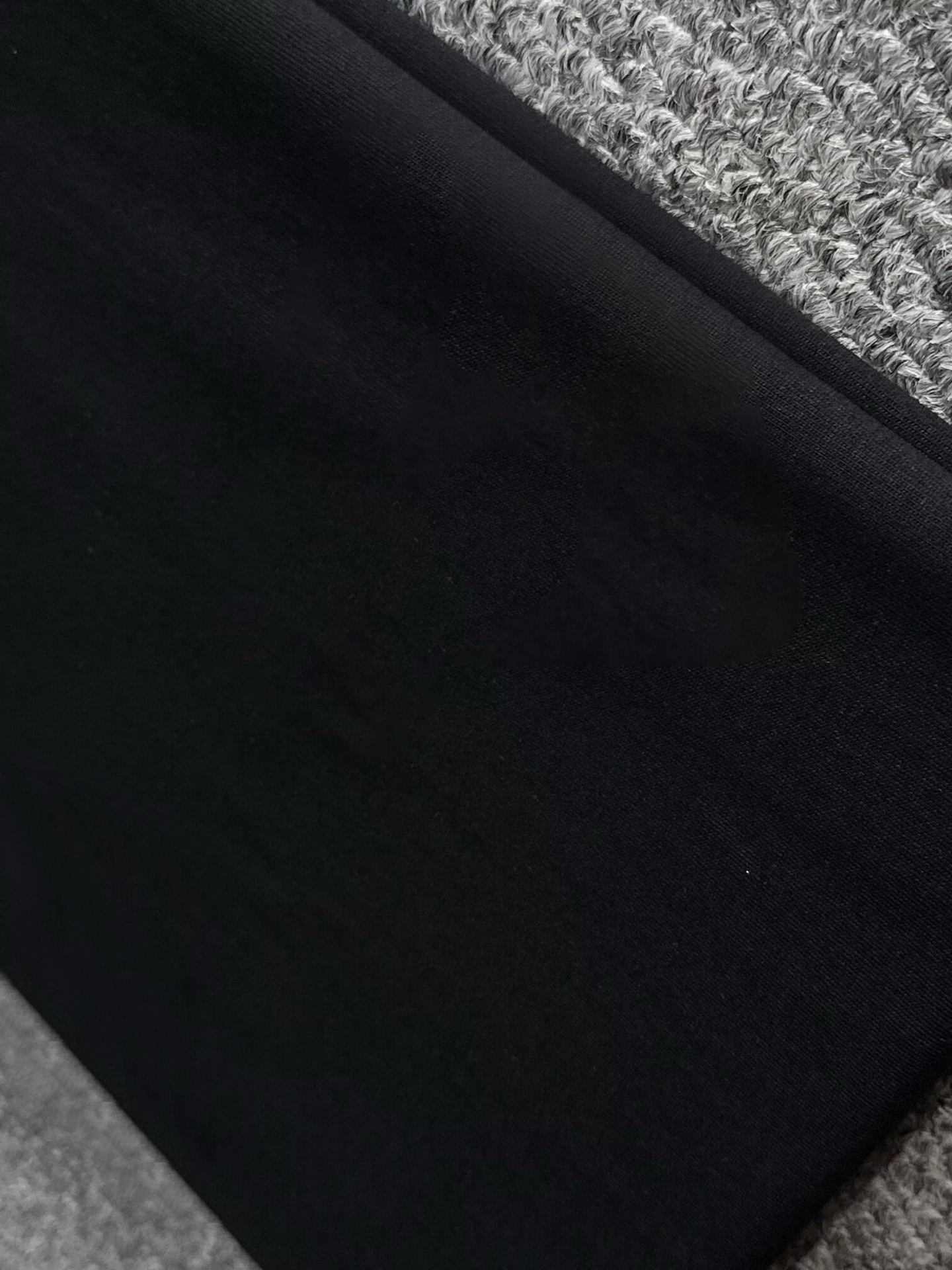 ￼ ￼ ￼ ￼ ￼ 迪奥 新款字母印花双层重工短袖T桖 字母图案不管是T桖还是卫衣都是每年的爆款单品 前