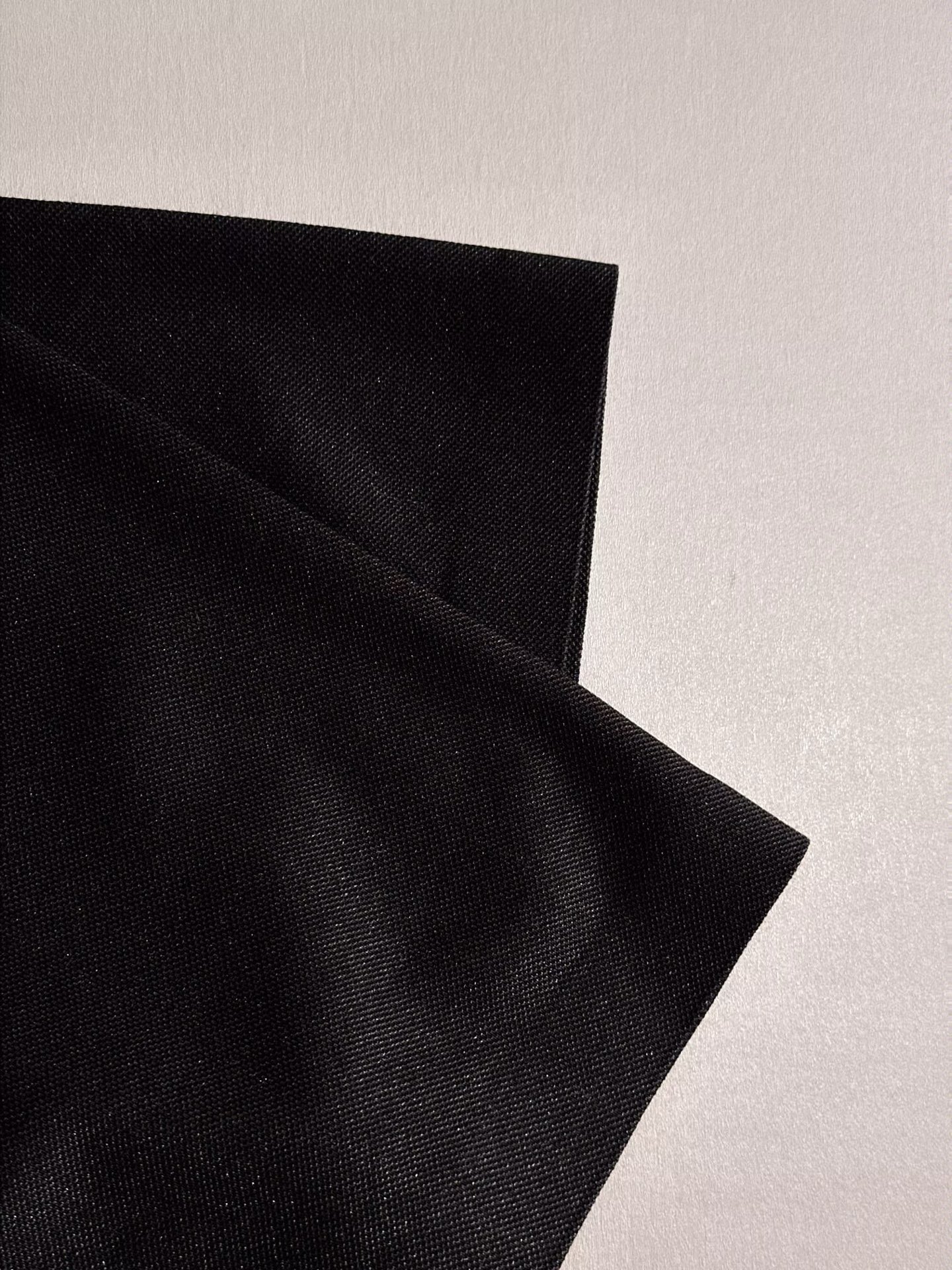 ￼ ￼ ￼ ￼ ￼ 迪奥 新款字母印花双层重工短袖T桖 字母图案不管是T桖还是卫衣都是每年的爆款单品 前