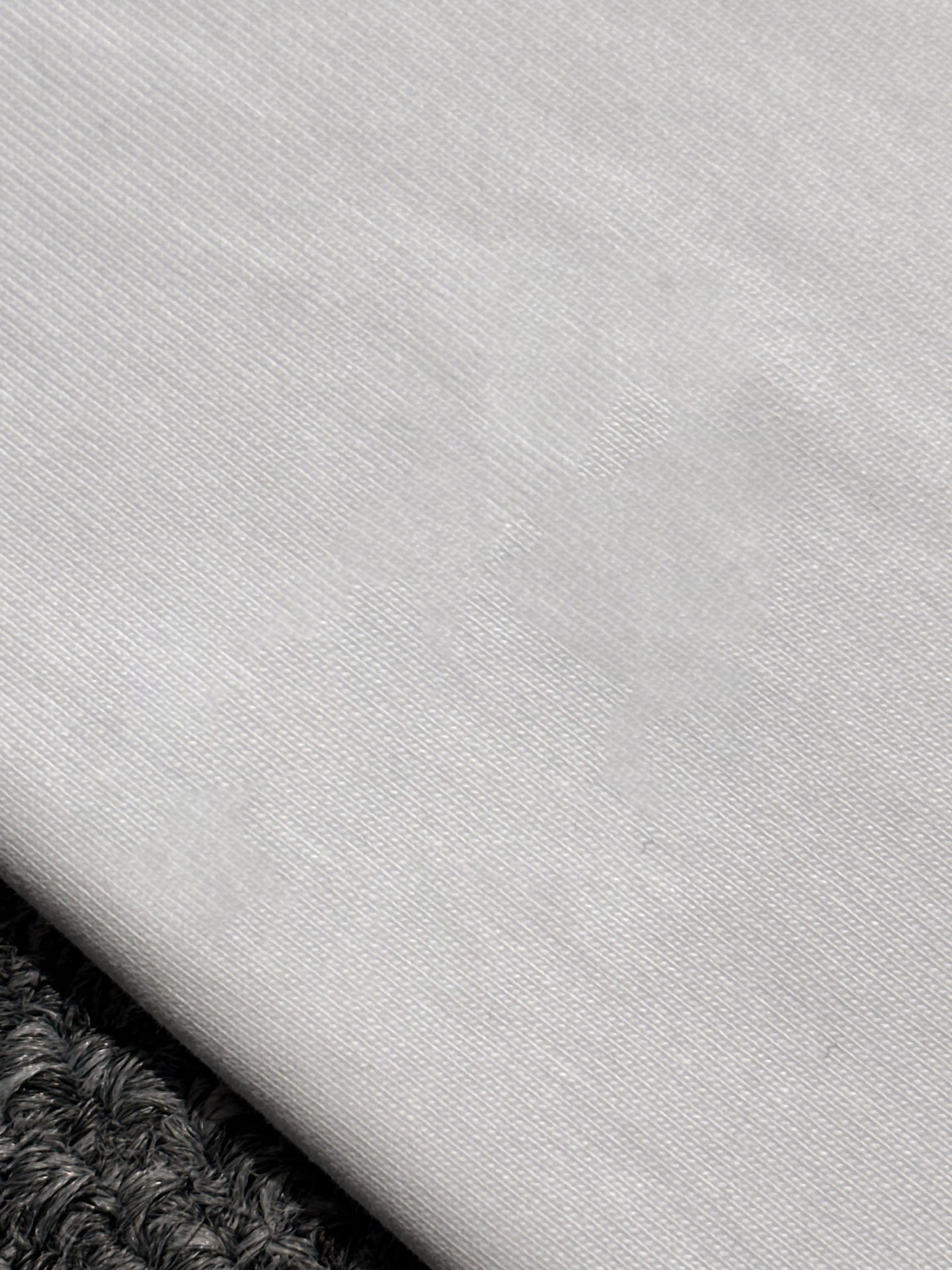 ￼ ￼ ￼ ￼ ￼ 迪奥 新款字母印花双层重工短袖T桖 字母图案不管是T桖还是卫衣都是每年的爆款单品 前