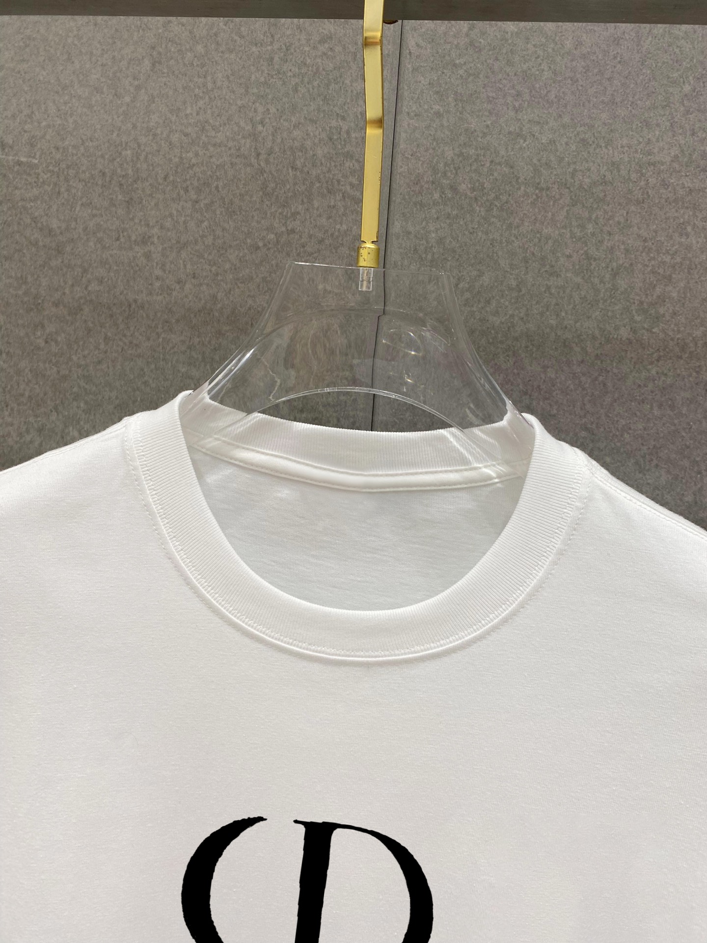 ￼ ￼ ￼ ￼ ￼ ￼ ￼ ￼ ￼￼ 迪奥 新款字母印花双层重工短袖T桖 字母图案不管是T桖还是卫衣都是