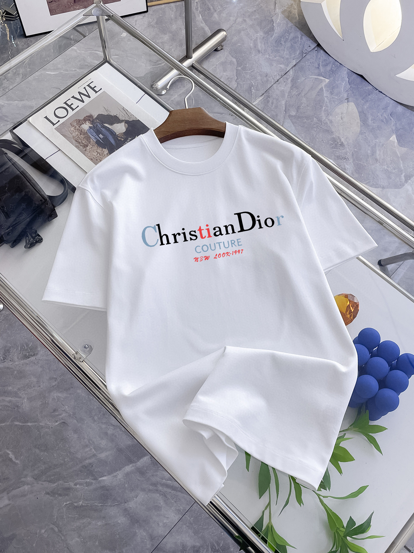 ￼ ￼ ￼ ￼ ￼ ￼ ￼ ￼ ￼￼ 迪奥 新款字母印花双层重工短袖T桖 字母图案不管是T桖还是卫衣都是