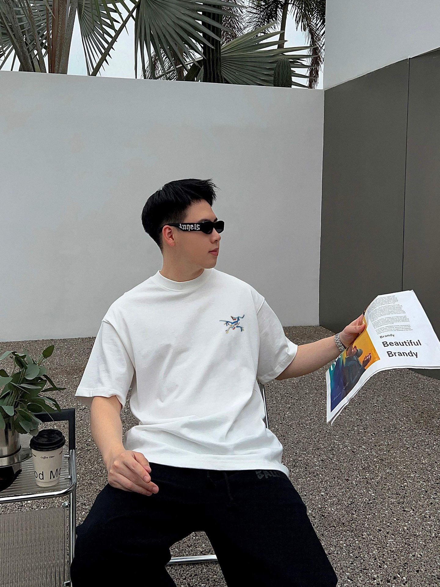 始祖鸟  新款字母印花双层重工短袖T桖  字母图案不管是T桖还是卫衣都是每年的爆款单品  前幅大面积印花
