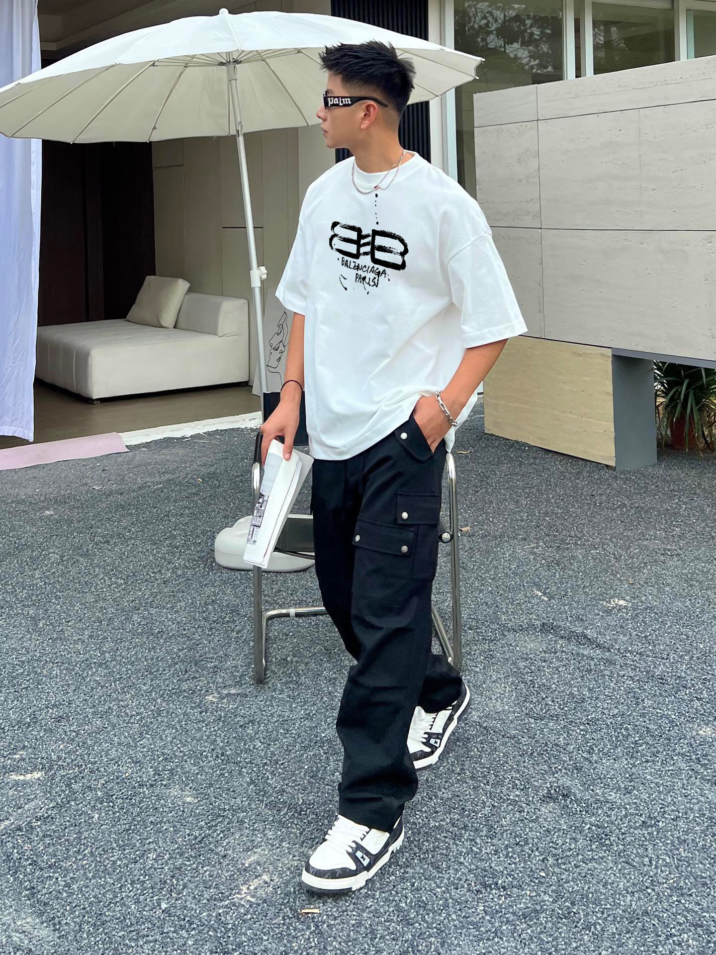 ￼ ￼ ￼ ￼ ￼ ￼ 巴黎世家 新款字母印花双层重工短袖T桖 字母图案不管是T桖还是卫衣都是每年的爆款