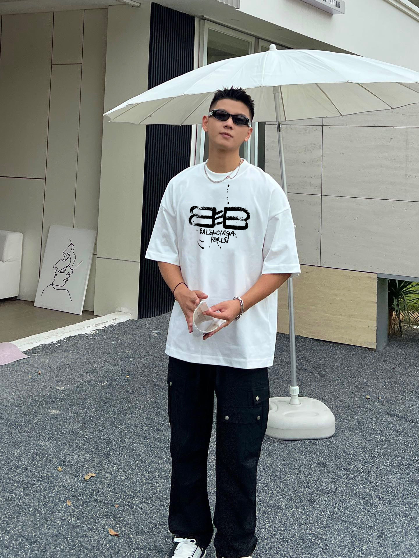 ￼ ￼ ￼ ￼ ￼ ￼ 巴黎世家 新款字母印花双层重工短袖T桖 字母图案不管是T桖还是卫衣都是每年的爆款