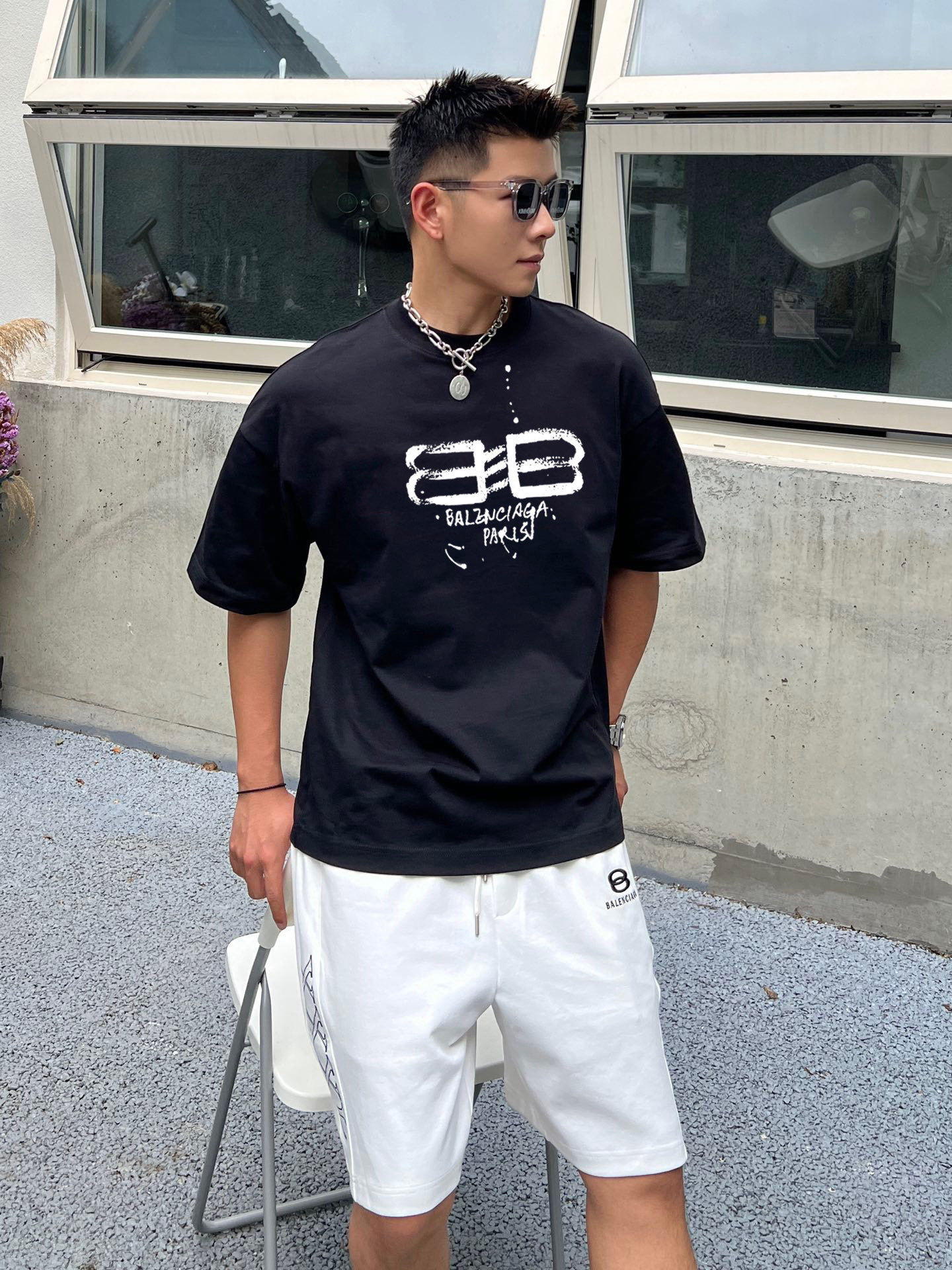 ￼ ￼ ￼ ￼ ￼ 巴黎世家 新款字母印花双层重工短袖T桖 字母图案不管是T桖还是卫衣都是每年的爆款单品