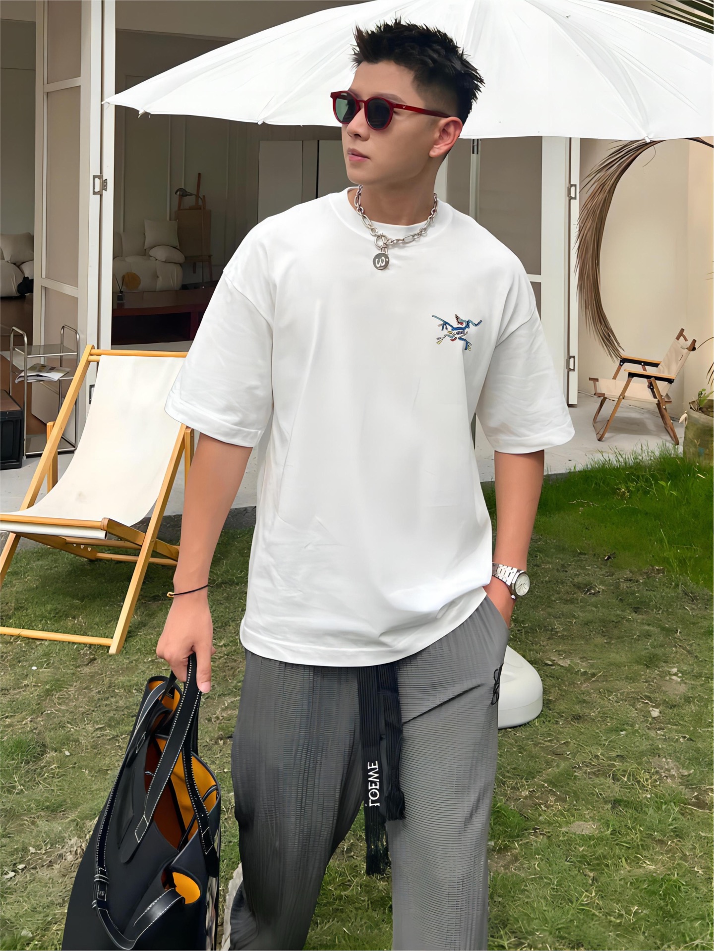 ￼ ￼ ￼ ￼ ￼ 始祖鸟 新款字母印花双层重工短袖T桖 字母图案不管是T桖还是卫衣都是每年的爆款单品 