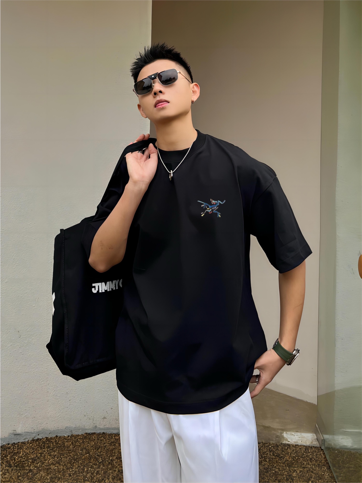 ￼ ￼ ￼ ￼ ￼ 始祖鸟 新款字母印花双层重工短袖T桖 字母图案不管是T桖还是卫衣都是每年的爆款单品 