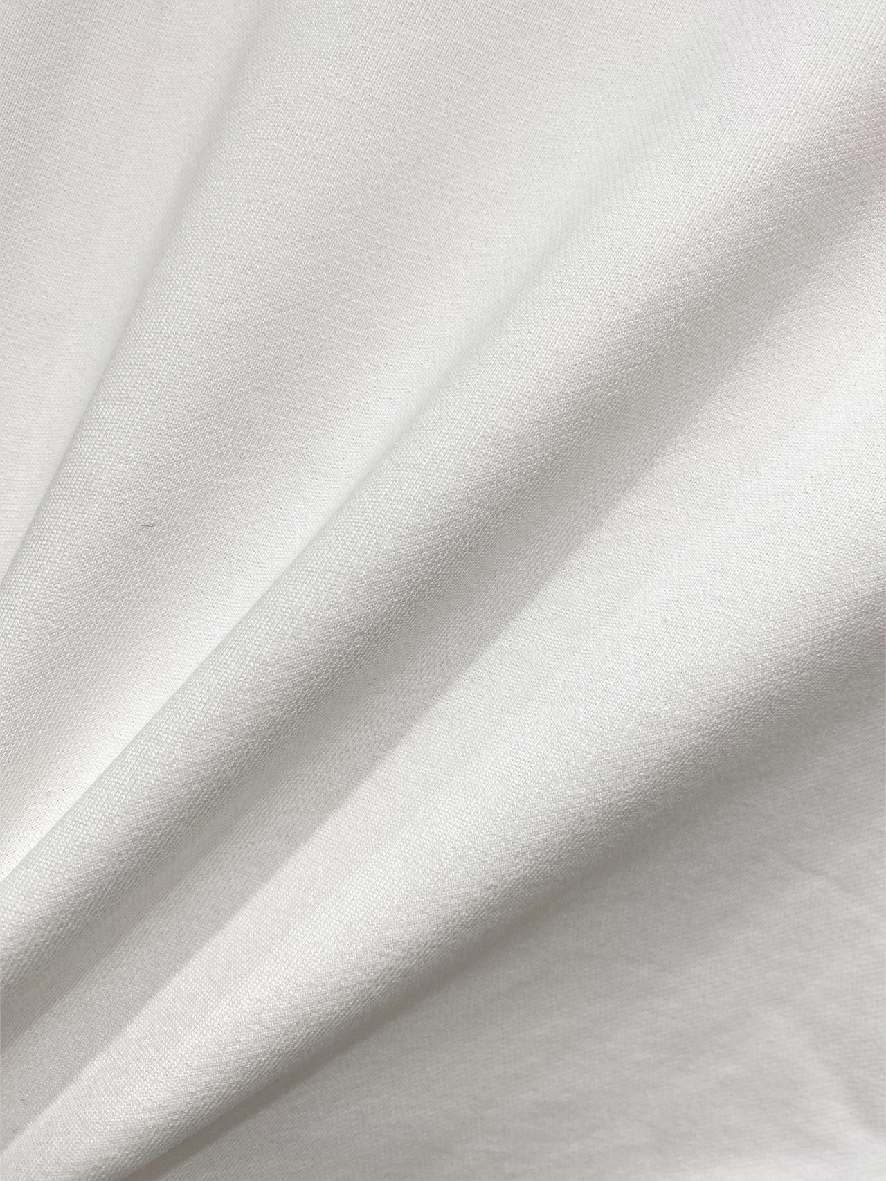 ￼ ￼ ￼ ￼ ￼ ￼ 汤姆布朗 官网 新款字母印花双层重工字母图案不管是T桖还是卫衣都是每年的爆款单品