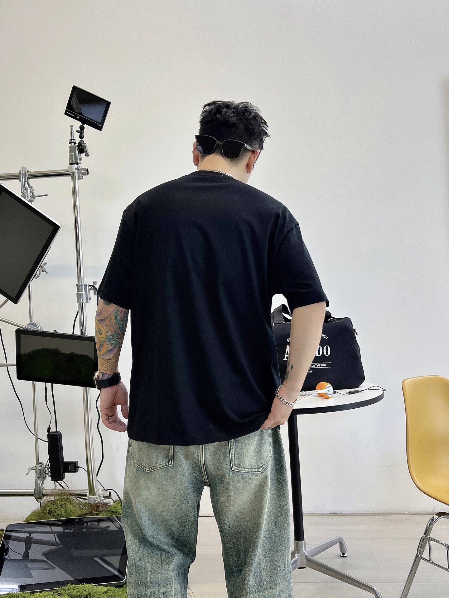 ￼ ￼ ￼ ￼ ￼ ￼ ￼ 马吉拉 新款字母印花双层重工短袖T桖 字母图案不管是T桖还是卫衣都是每年的爆