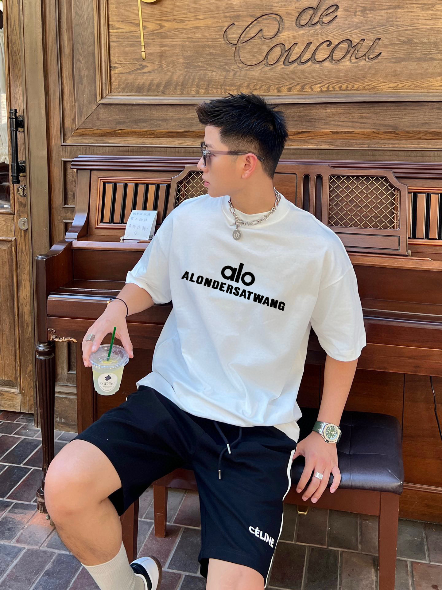 ￼ ￼ ￼ ￼ ￼ ￼ ￼ ￼ ￼￼ alo 新款字母印花双层重工短袖T桖 字母图案不管是T桖还是卫衣都