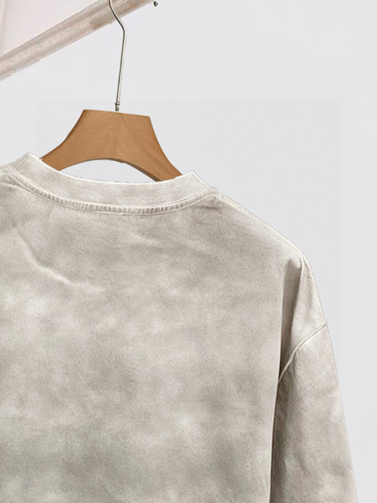 ACNE 25官网同步发售 欧美流行趋势 洗水分层工艺 洗水纯棉面料 柔软舒适细腻 大幅印花 提升档次 