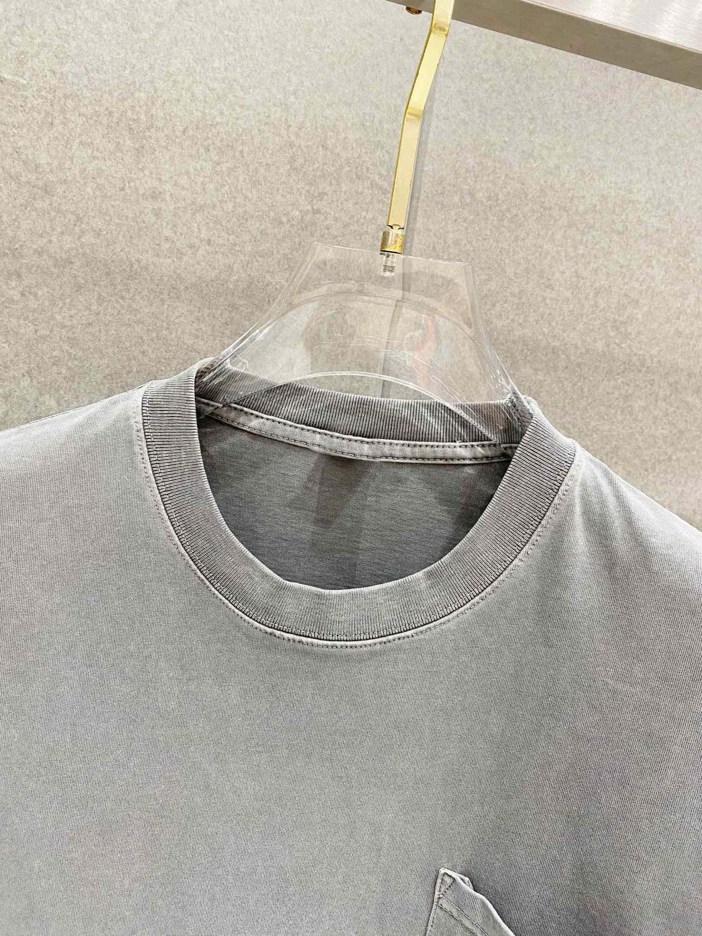 克罗心 25官网同步发售 欧美流行趋势 洗水分层工艺 拼接口袋图案展示 洗水纯棉面料 提升档次 柔软舒适