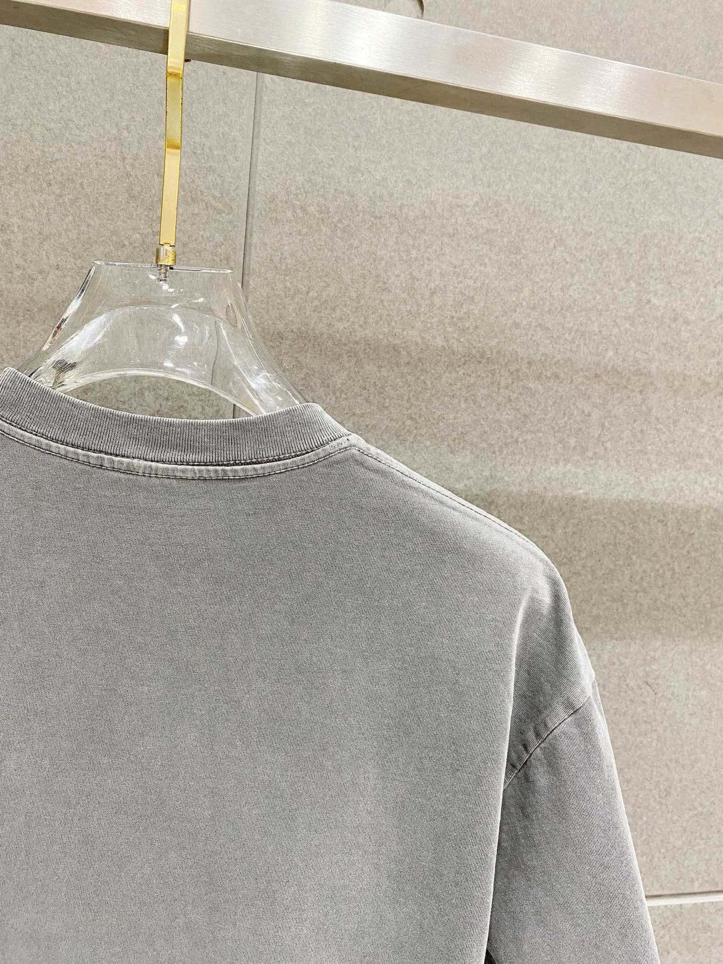 克罗心 25官网同步发售 欧美流行趋势 洗水分层工艺 拼接口袋图案展示 洗水纯棉面料 提升档次 柔软舒适