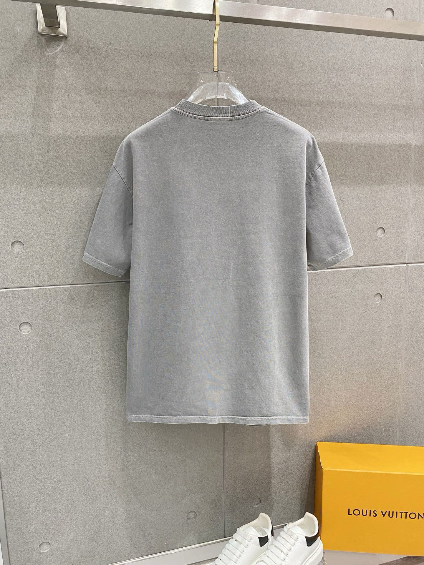 克罗心 25官网同步发售 欧美流行趋势 洗水分层工艺 拼接口袋图案展示 洗水纯棉面料 提升档次 柔软舒适