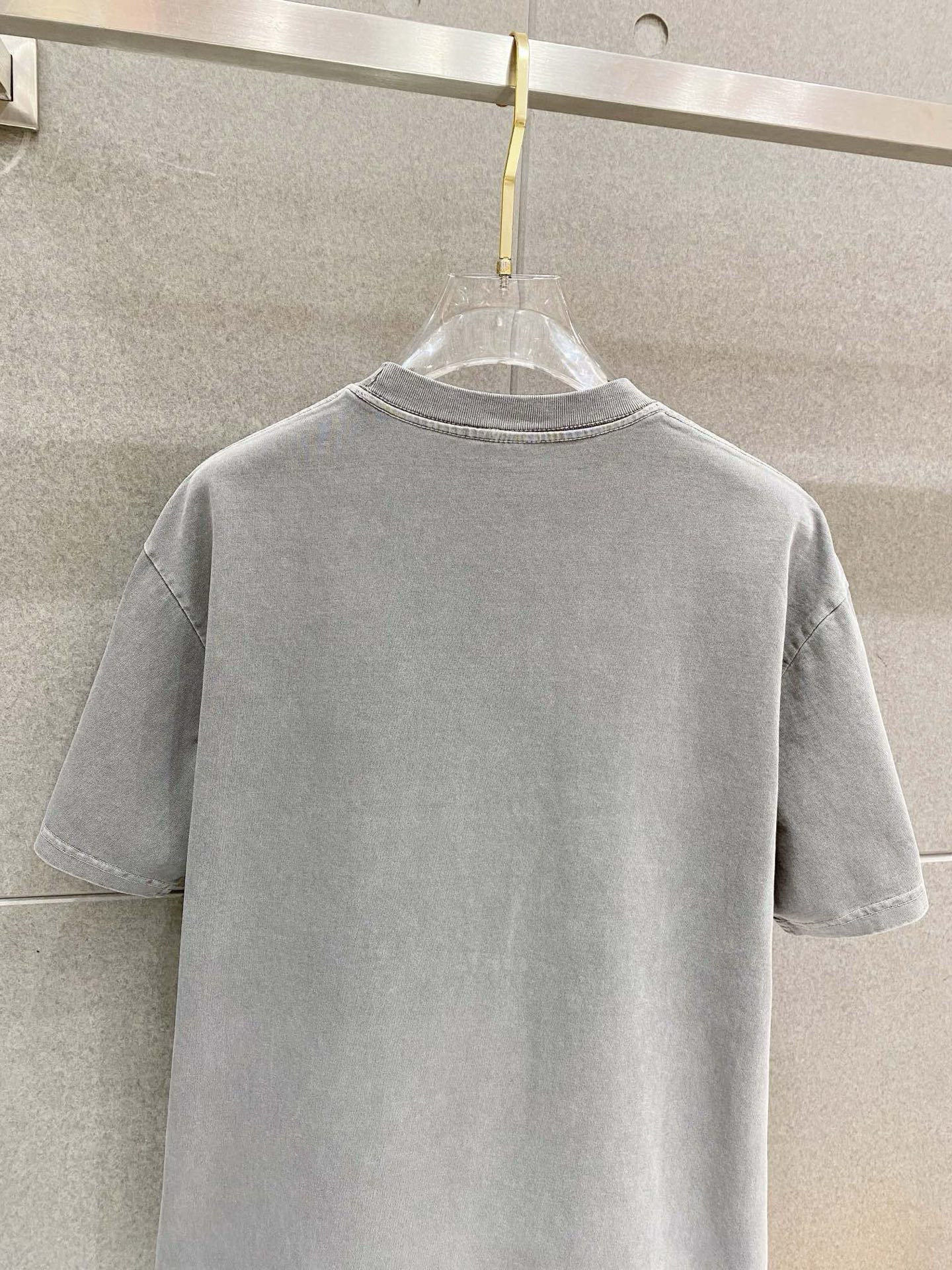 克罗心 25官网同步发售 欧美流行趋势 洗水分层工艺 拼接口袋图案展示 洗水纯棉面料 提升档次 柔软舒适