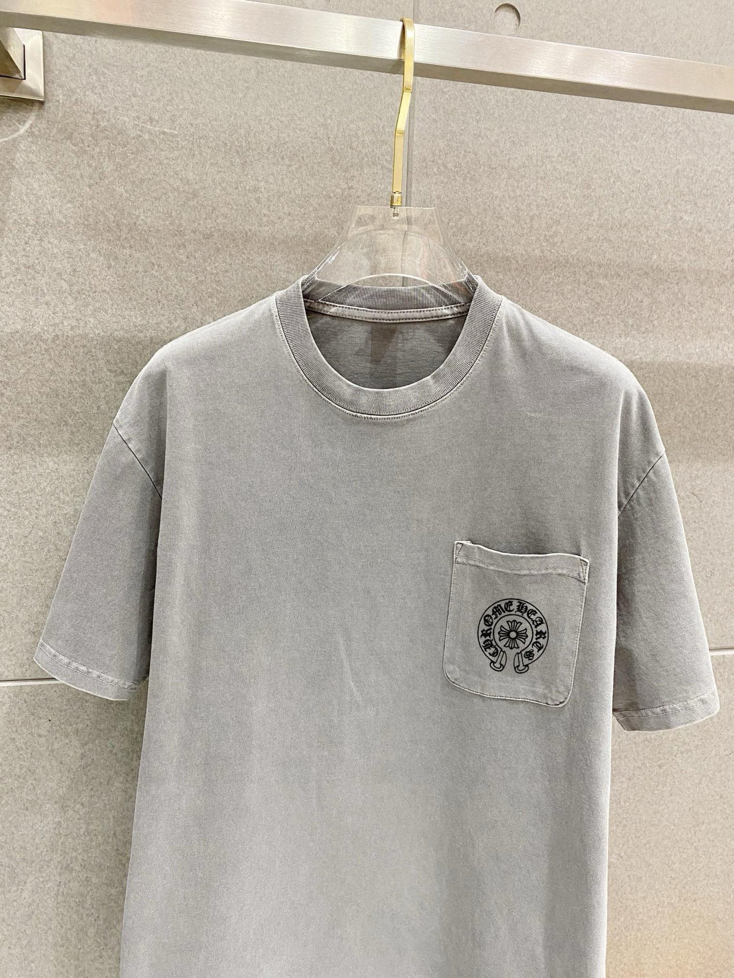 克罗心 25官网同步发售 欧美流行趋势 洗水分层工艺 拼接口袋图案展示 洗水纯棉面料 提升档次 柔软舒适