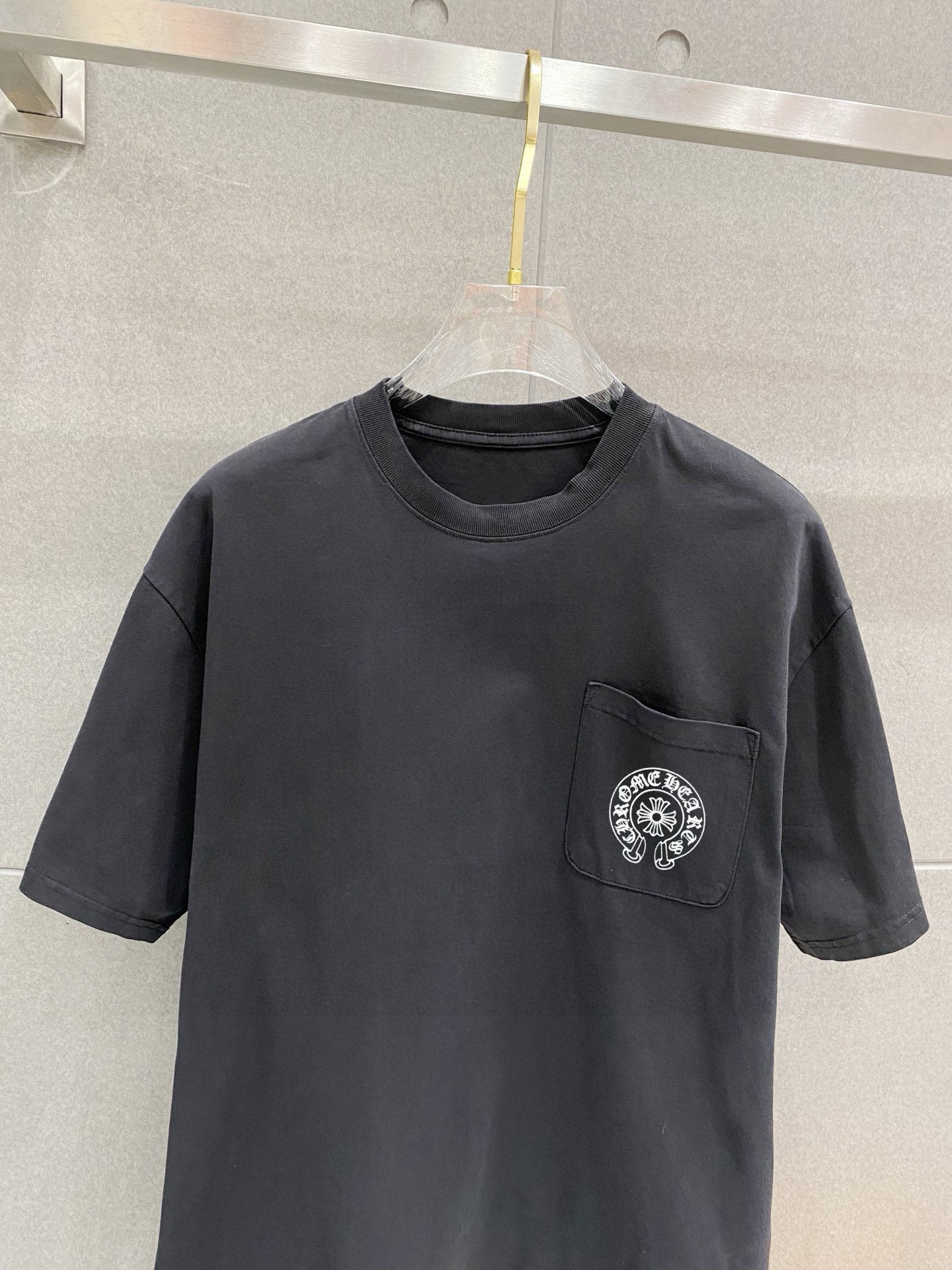 克罗心 25官网同步发售 欧美流行趋势 洗水分层工艺 拼接口袋图案展示 洗水纯棉面料 提升档次 柔软舒适