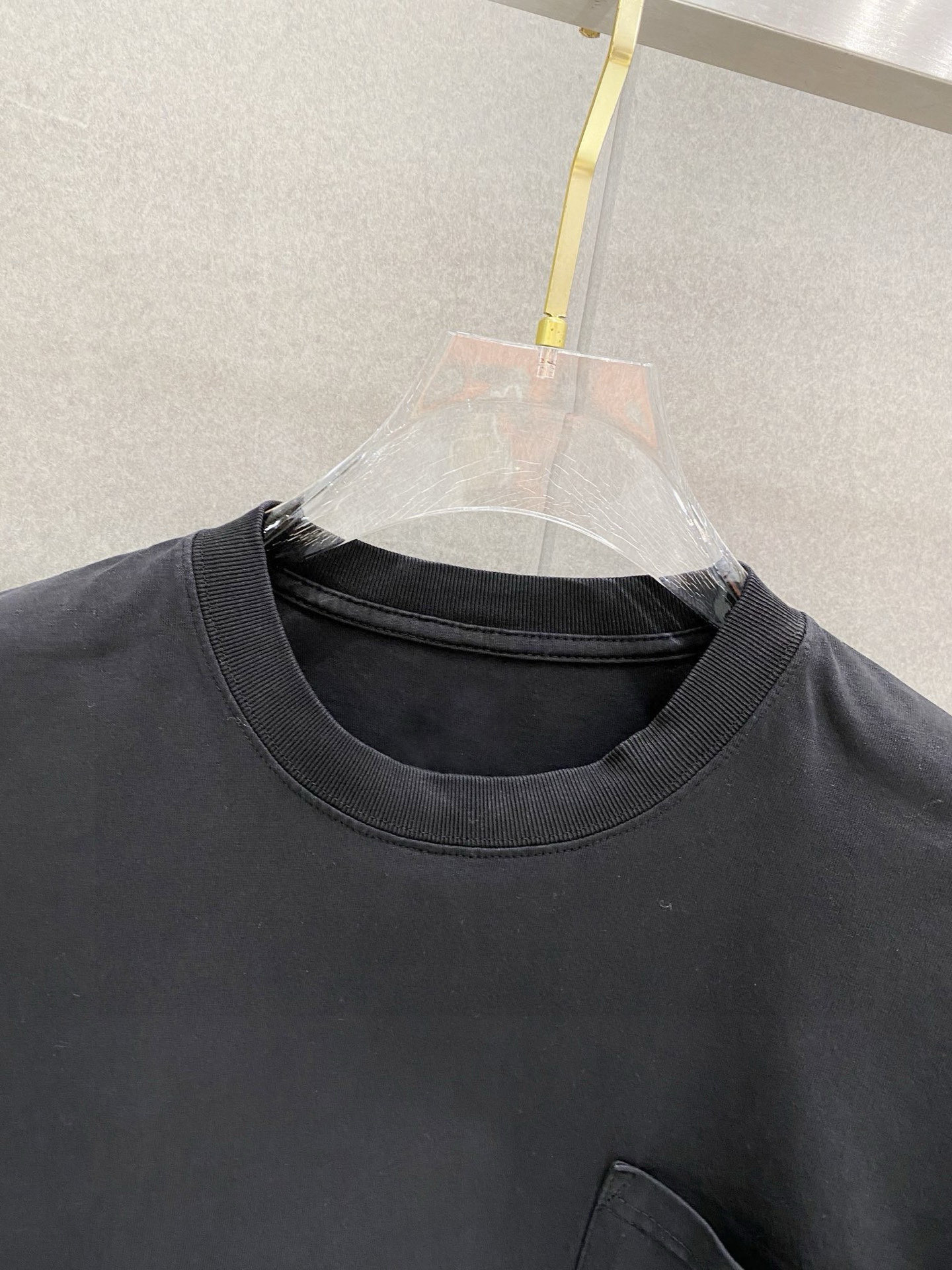 克罗心 25官网同步发售 欧美流行趋势 洗水分层工艺 拼接口袋图案展示 洗水纯棉面料 提升档次 柔软舒适