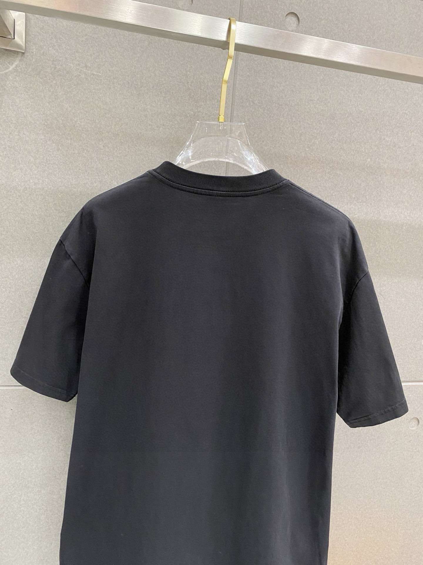 克罗心 25官网同步发售 欧美流行趋势 洗水分层工艺 拼接口袋图案展示 洗水纯棉面料 提升档次 柔软舒适