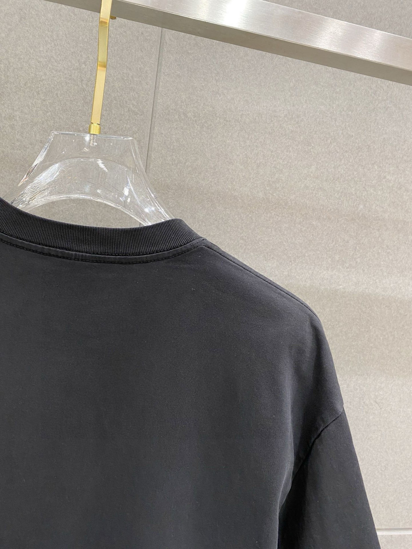 克罗心 25官网同步发售 欧美流行趋势 洗水分层工艺 拼接口袋图案展示 洗水纯棉面料 提升档次 柔软舒适