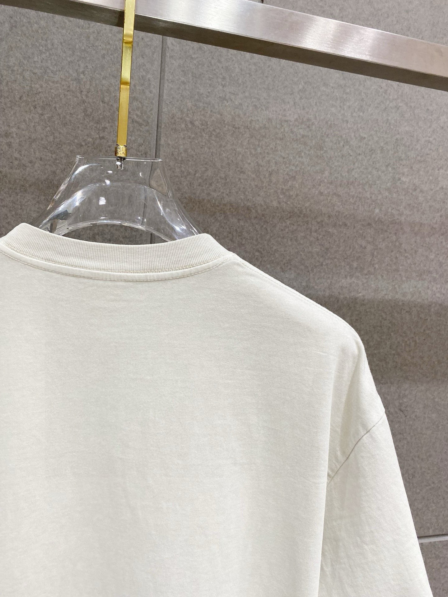 克罗心 25官网同步发售 欧美流行趋势 洗水分层工艺 拼接口袋图案展示 洗水纯棉面料 提升档次 柔软舒适