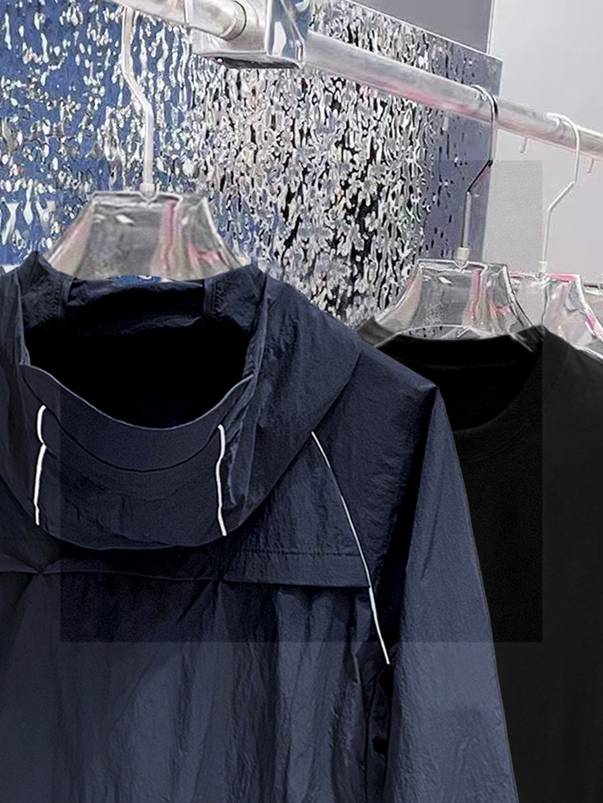 始祖鸟 官网同款防晒轻薄风壳防晒衣皮肤衣 炎热而多变的天气冒险活动时穿着。squamish连采用tyon