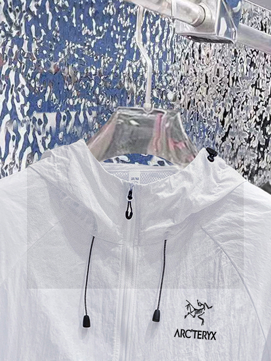 始祖鸟 官网同款防晒轻薄风壳防晒衣皮肤衣 炎热而多变的天气冒险活动时穿着。squamish连采用tyon