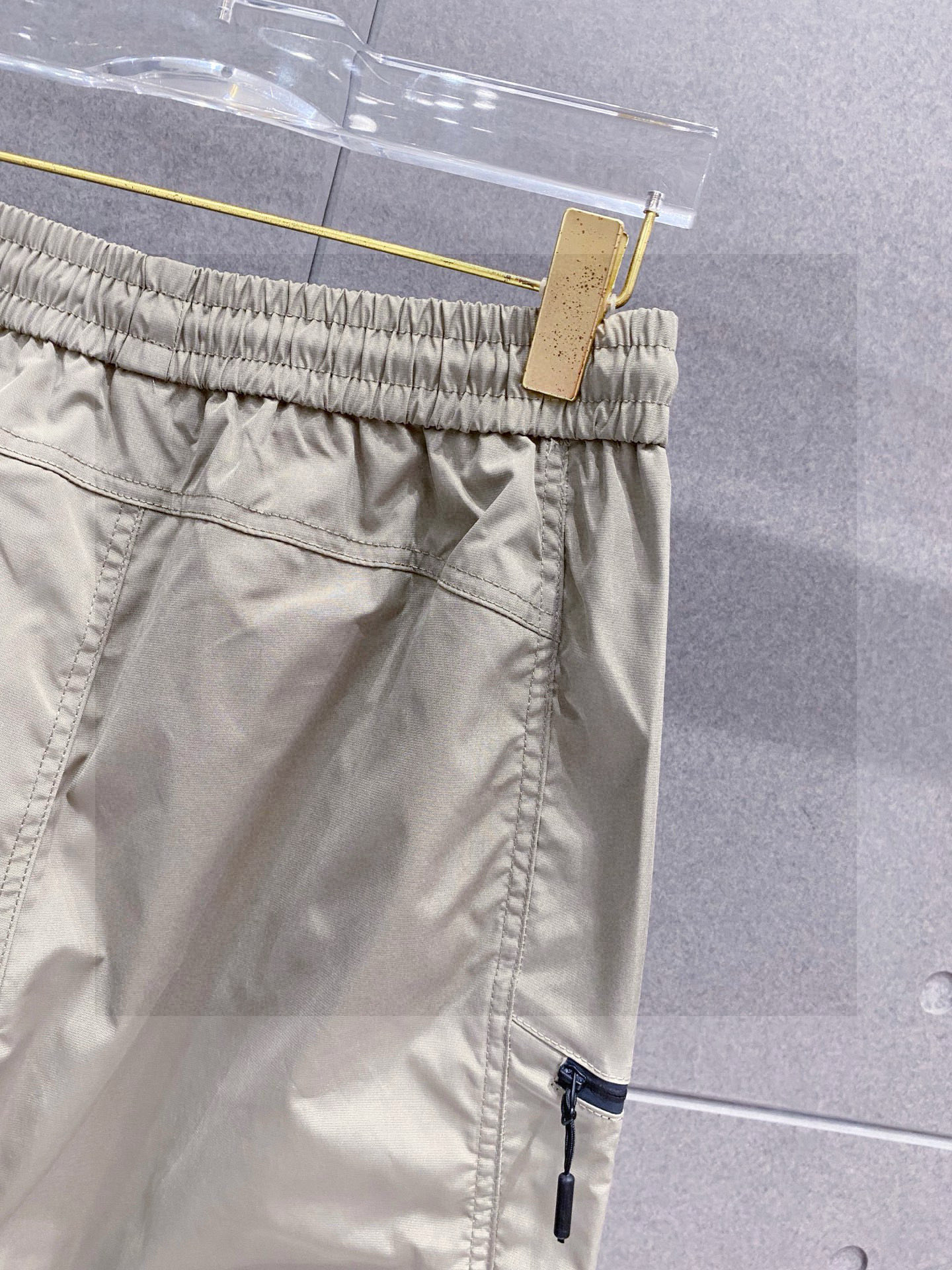 始祖鸟 同步更新 织带长裤 春夏定制高科技面料 舒适无比 家族式织带拼接 运动感超强 尺码：L-4XL（