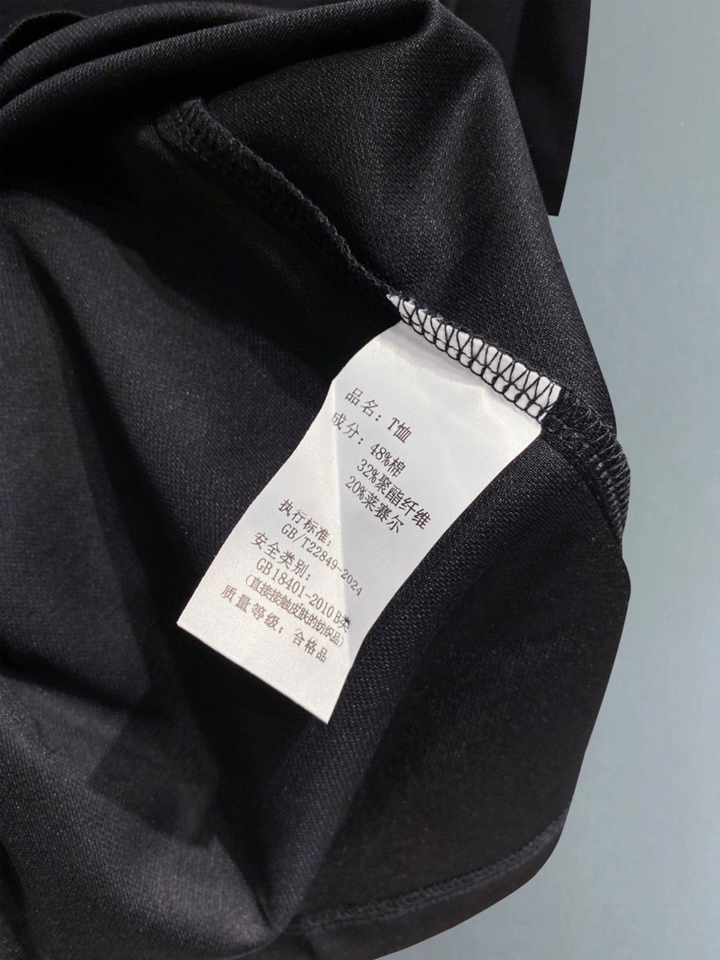 ￼ ￼ ￼ ￼ 高端面料 爱马仕 2025 ss夏季新款 logo男士翻领Polo衫！经典商务男款，高端