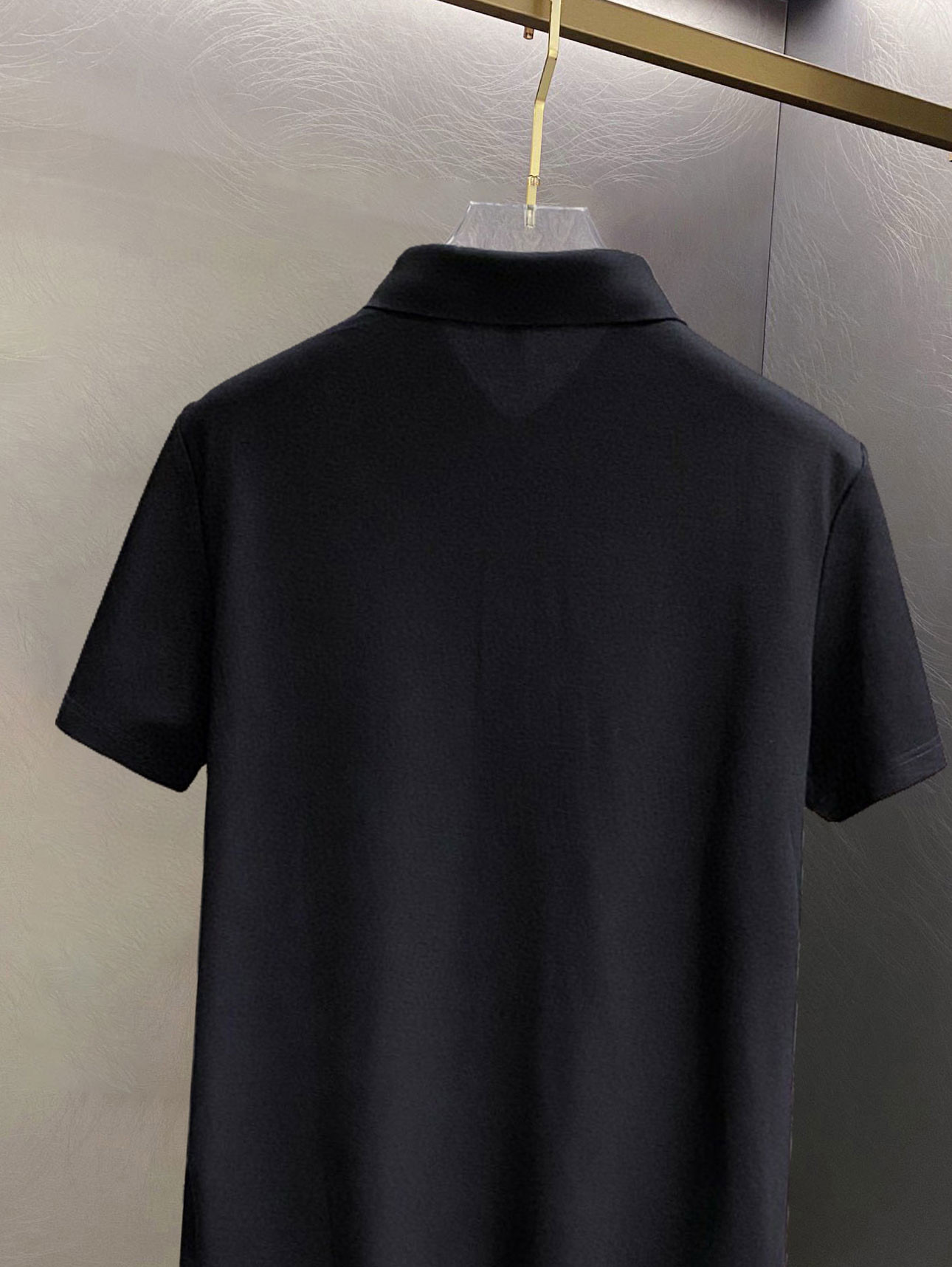 ￼ ￼ ￼ ￼ 高端面料 Y-3 2025 ss夏季新款 logo男士翻领Polo衫！经典商务男款，高端