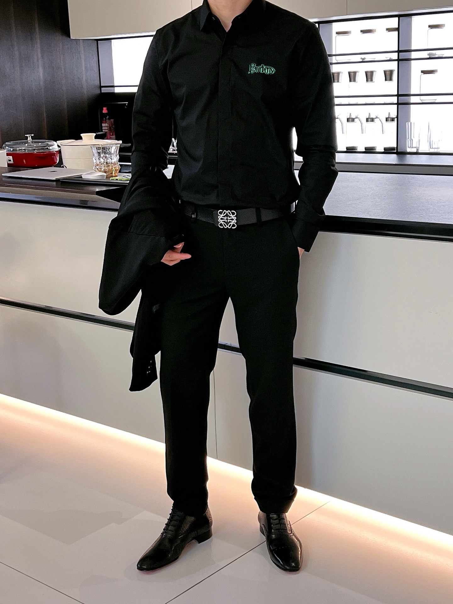 ￼ ￼ ￼ ￼ 巴宝莉 专柜最新款男士必备款长袖衬衫，100%天然棉，舒服透气，原单狠货，原版面料，柔软