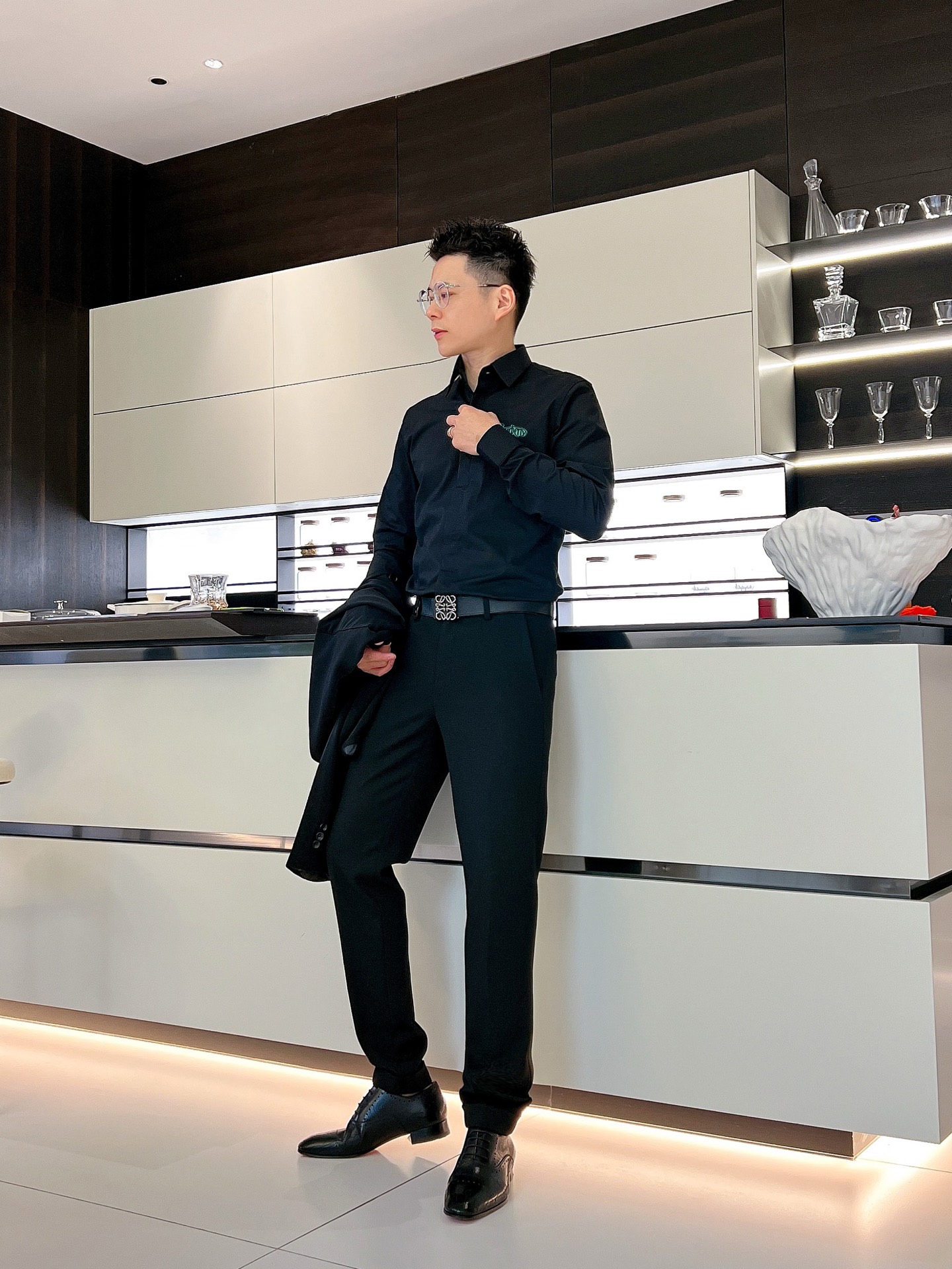 ￼ ￼ ￼ ￼ 巴宝莉 专柜最新款男士必备款长袖衬衫，100%天然棉，舒服透气，原单狠货，原版面料，柔软