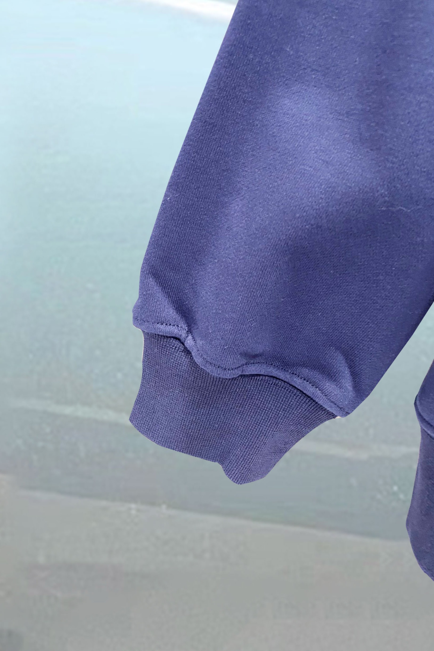 普拉达 官网同步发行 胸前印花品牌logo 功能性 机能运动 男女同款新款运动技能连帽卫衣，400克洗水