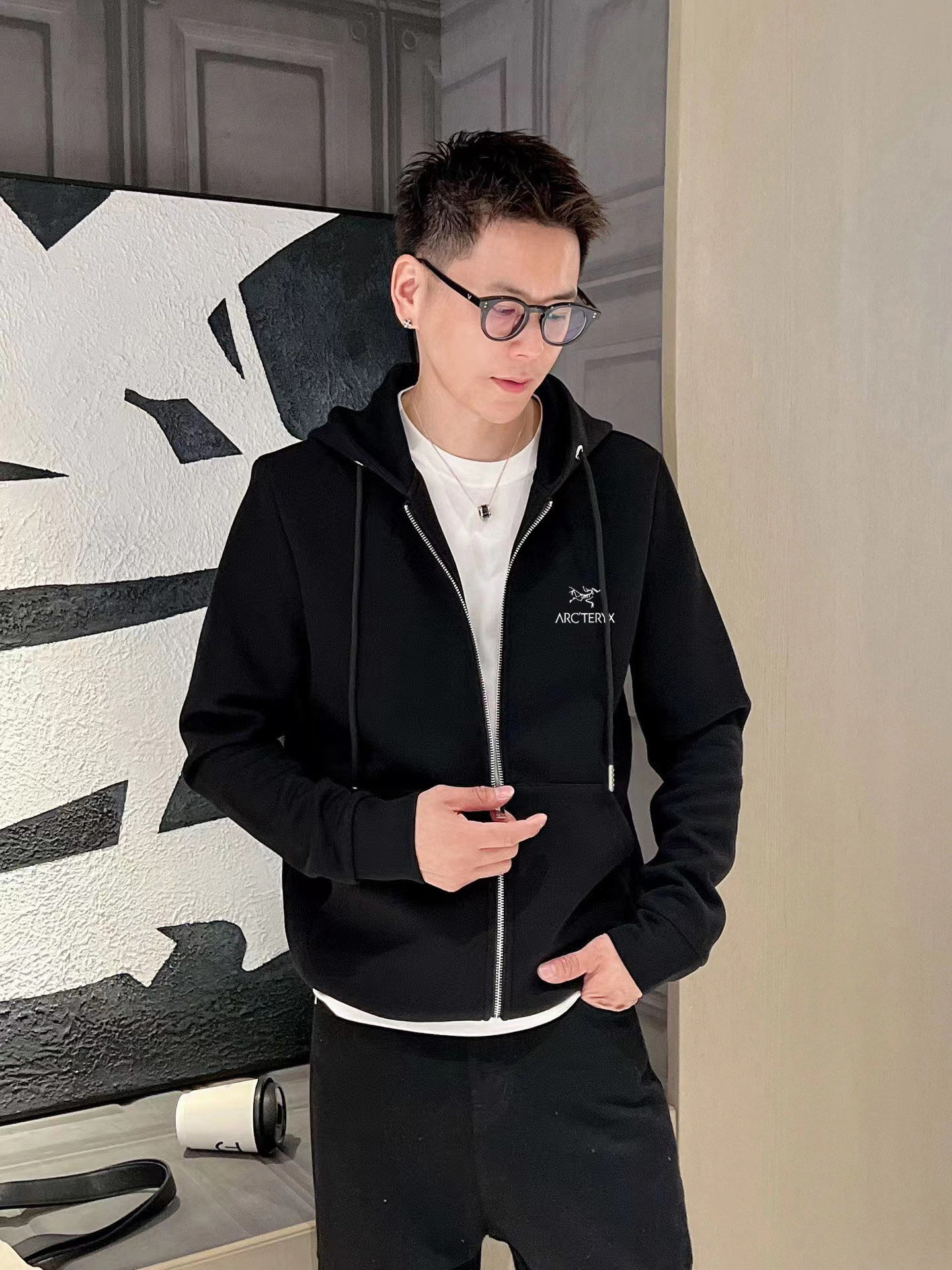 ￼ ￼ ￼ 始祖鸟 官网同步发行 胸前印花品牌logo 功能性 机能运动 男女同款🐦新款运动技能连帽卫衣