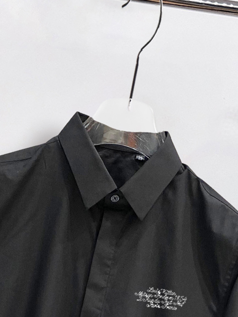 路易威登 最新款男士必备款长袖衬衫，100%天然棉，舒服透气，原单狠货，原版面料，柔软舒适，上身高端又奢