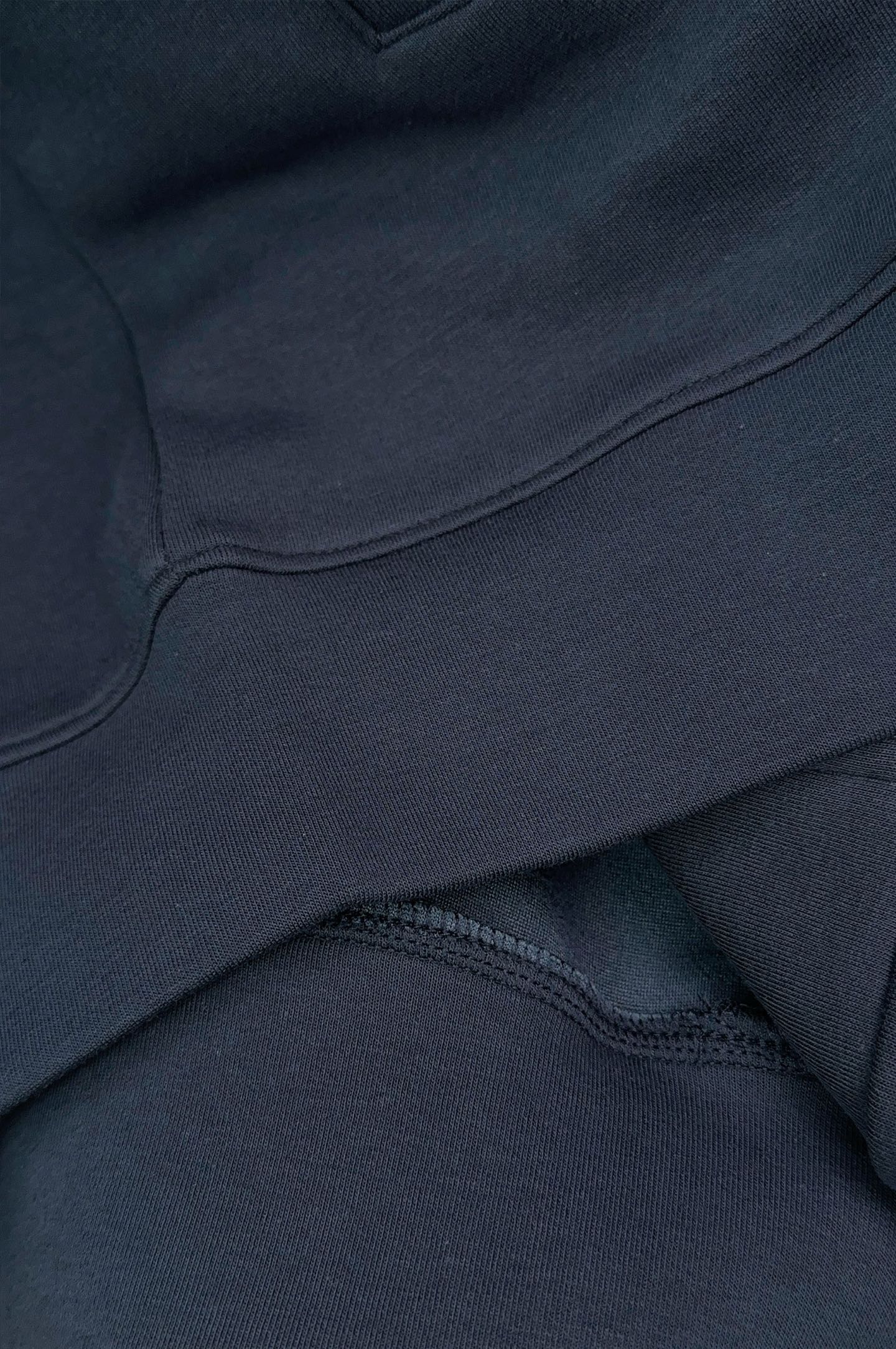 ￼ ￼ ￼ ￼ ￼ ￼ ￼ ￼ ￼ ￼ ￼ 巴黎世家 官网同步发行 胸前印花品牌logo 功能性 机能运