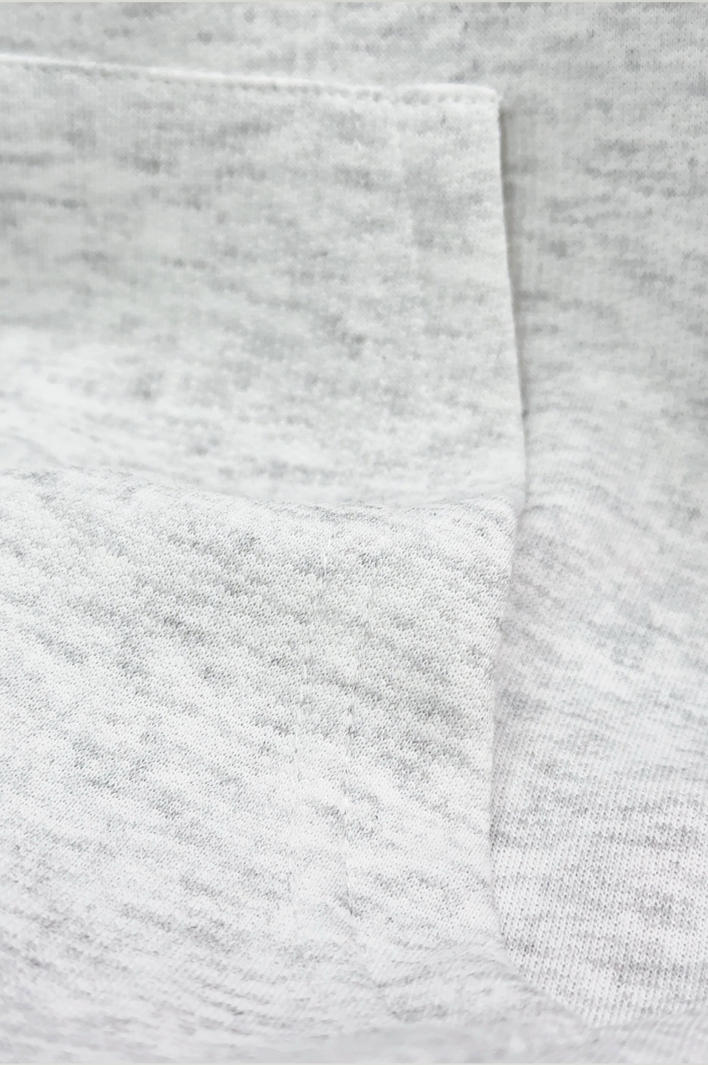 ￼ ￼ ￼ ￼ ￼ ￼ ￼ ￼ ￼ ￼ ￼ 巴黎世家 官网同步发行 胸前印花品牌logo 功能性 机能运