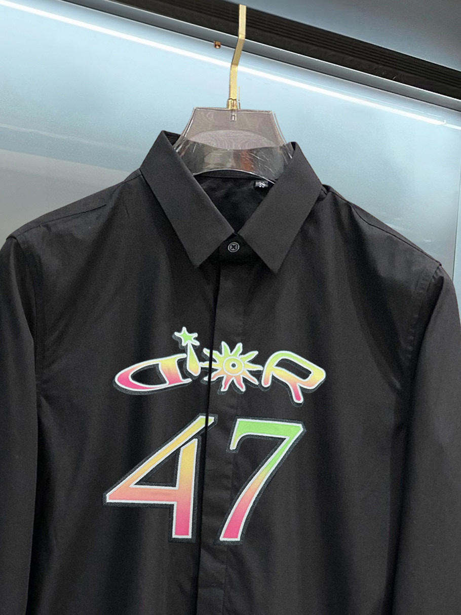 ￼ ￼ ￼ ￼ 迪奥 专柜最新款男士必备款长袖衬衫，100%天然棉，舒服透气，原单狠货，原版面料，柔软舒