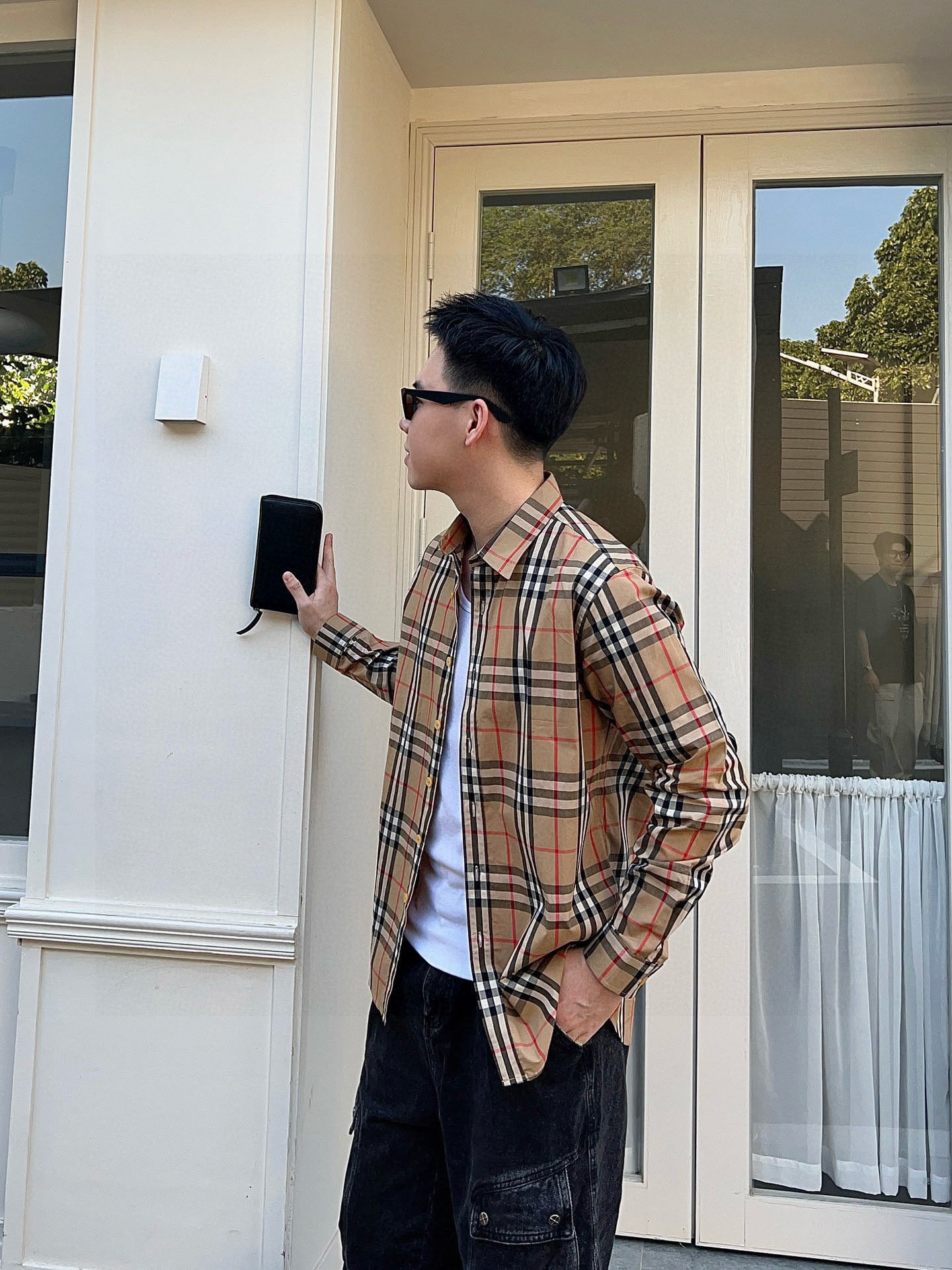 ￼ 巴宝莉 Burberry 织带拼接格纹棉质BUR王牌渠道，官网售价五千，一经发售已准备售罄！新配色标