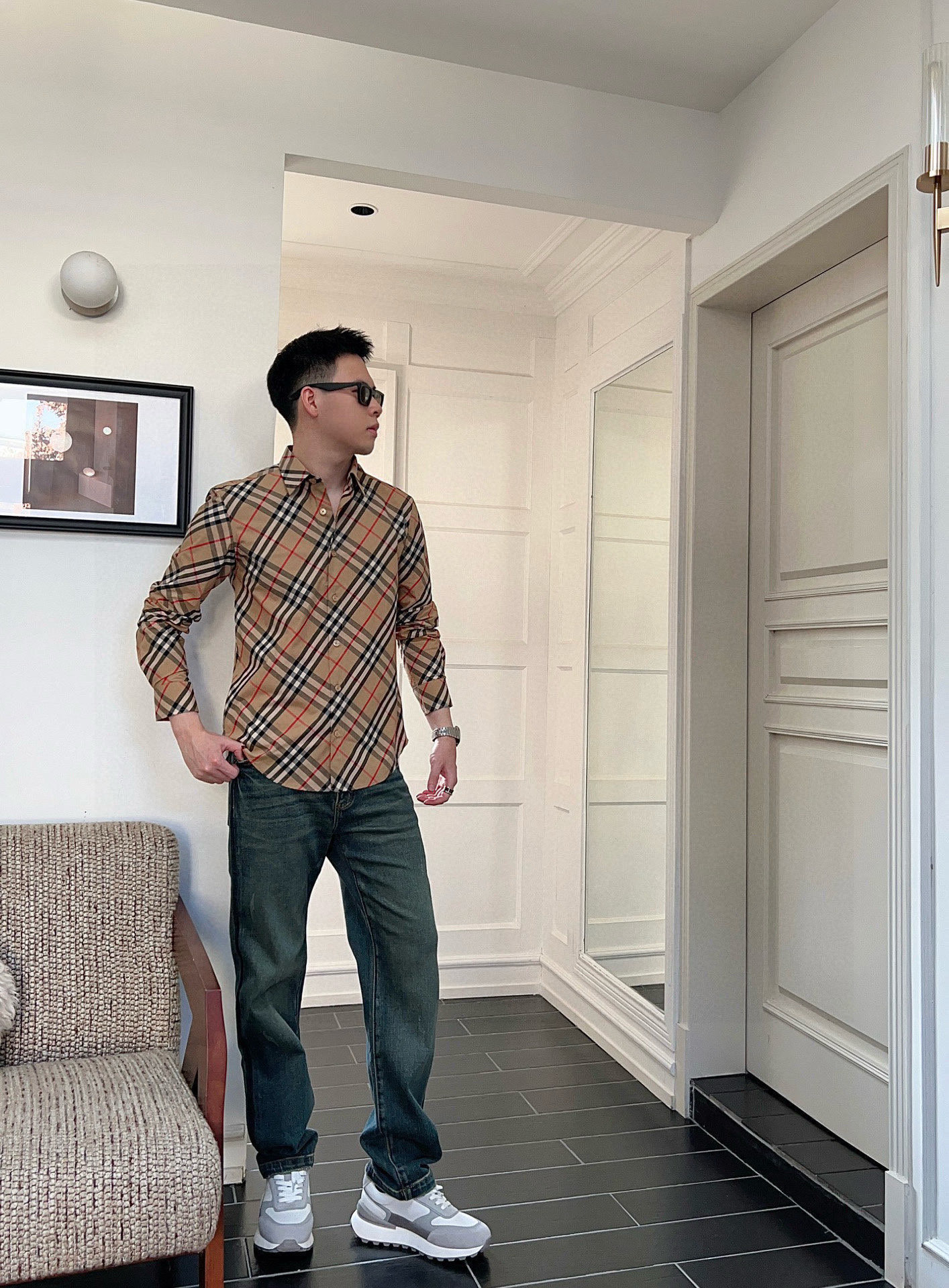 ￼ 巴宝莉 Burberry 织带拼接格纹棉质BUR王牌渠道，官网售价五千，一经发售已准备售罄！新配色标