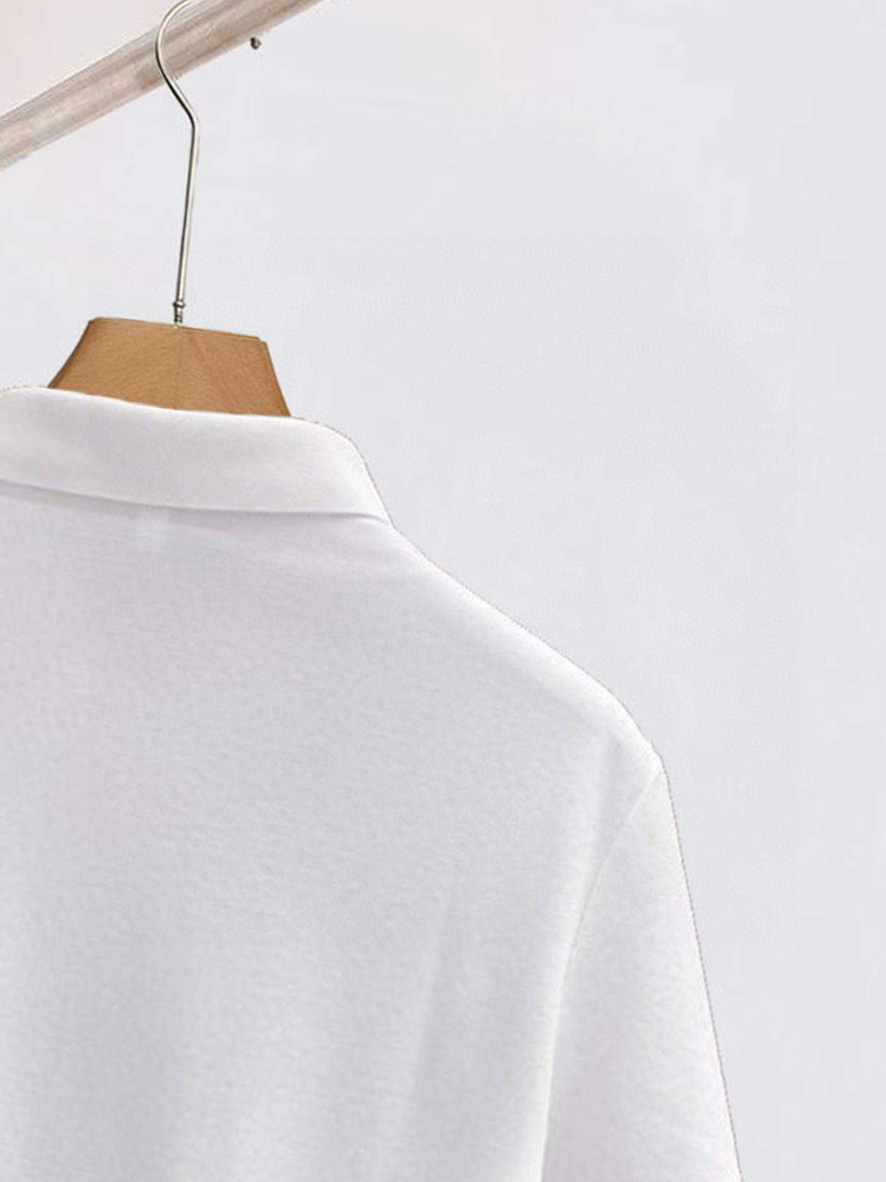 ￼ ￼ ￼ ￼ 高端面料 巴宝莉2025 ss夏季新款 logo男士翻领Polo衫！经典商务男款，高端男