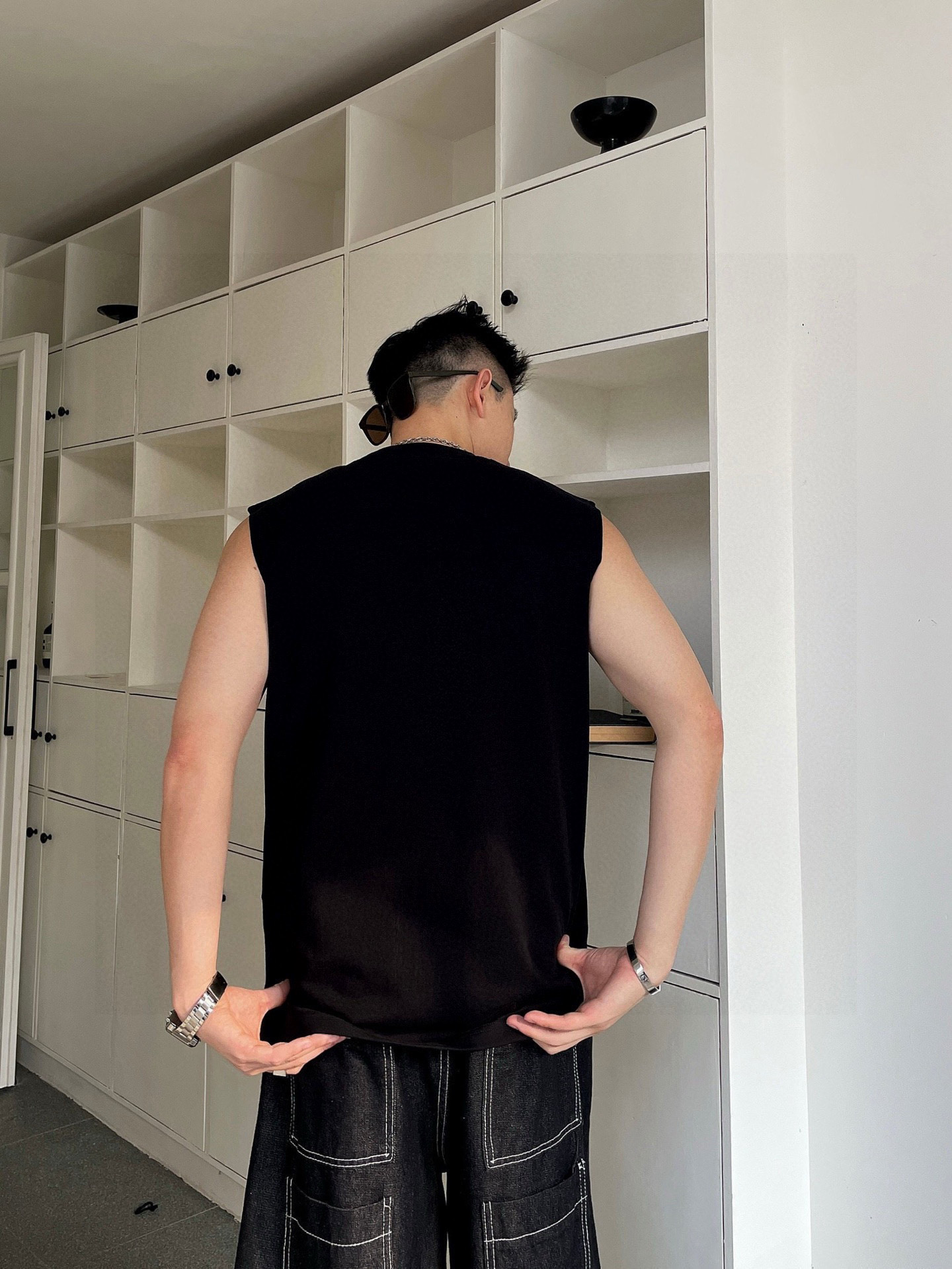 ACNE 官网最新上架 背心夏日必备单品 很显身材的一款 重工印花图案 简约大气 M-XXL （下单提供